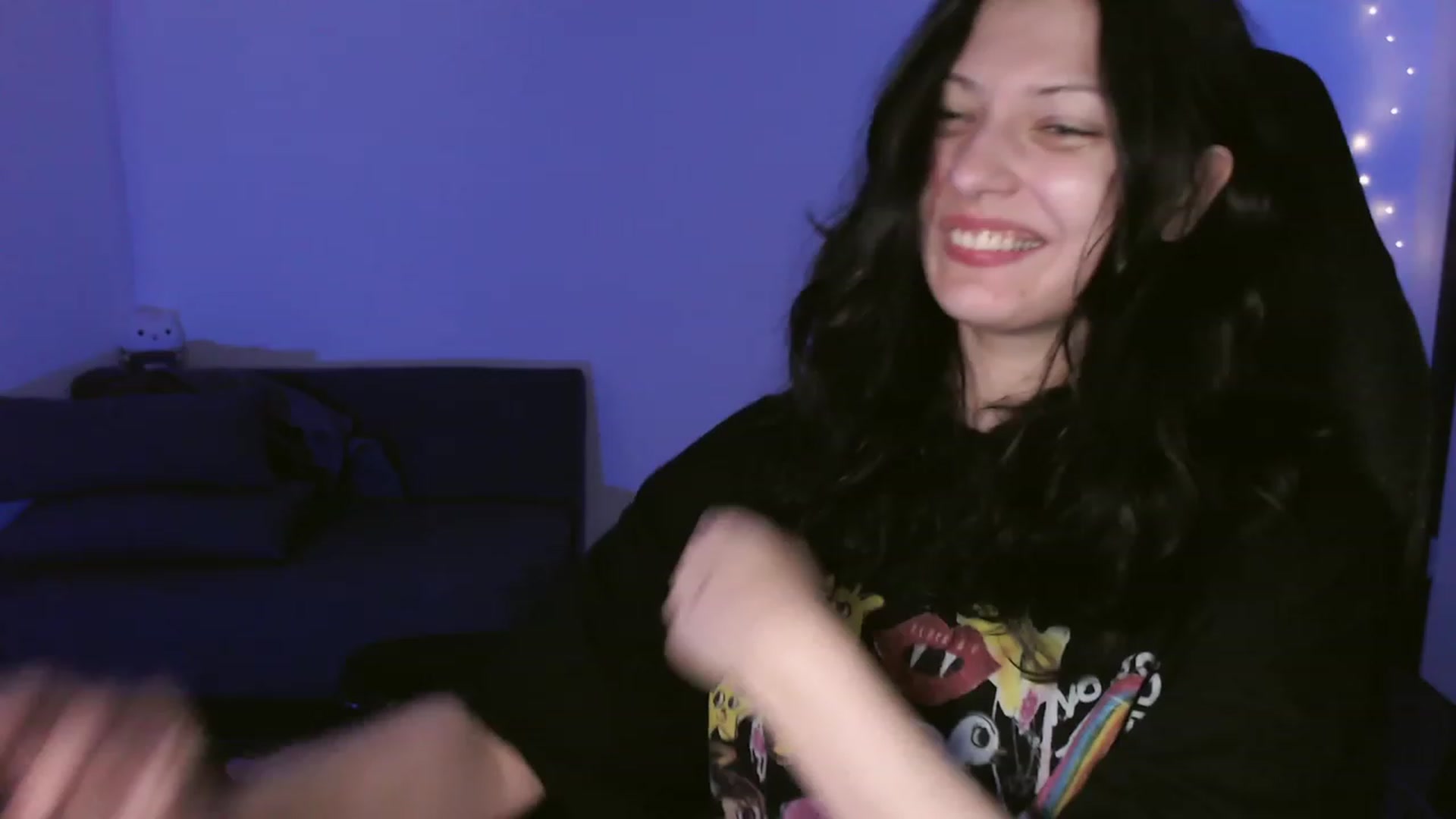 Gallery image thumbnail from RoomToAvoid's myfreecams stream on, 11/11/2023, 05:36 image 1 of 20
