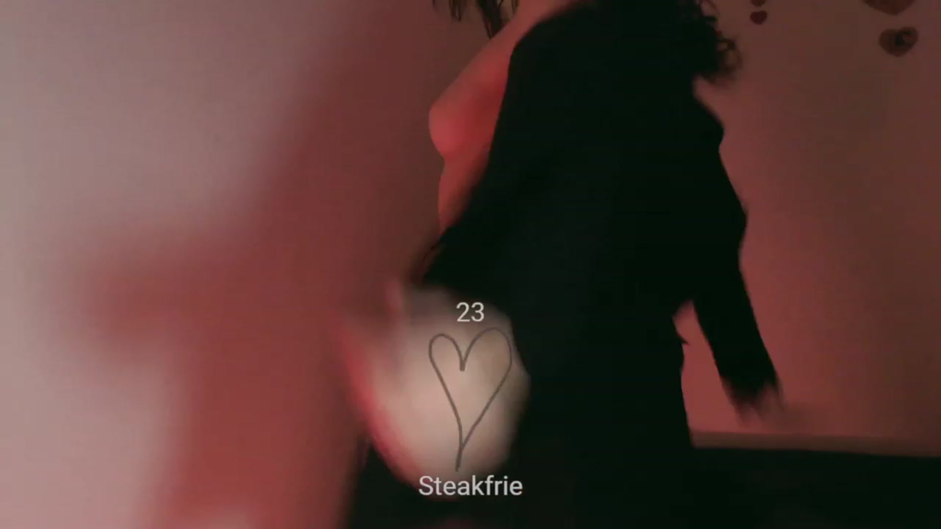 Gallery image thumbnail from RoomToAvoid's myfreecams stream on, 11/14/2023, 03:15 image 20 of 20