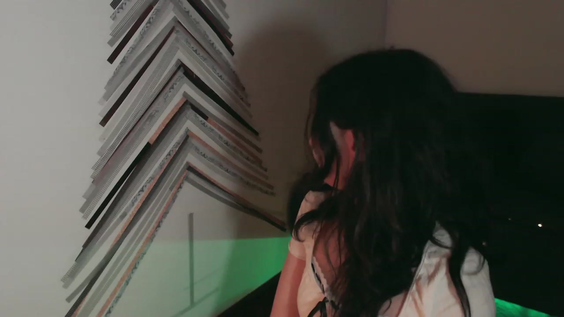Gallery image thumbnail from RoomToAvoid's myfreecams stream on, 11/15/2023, 01:59 image 13 of 20