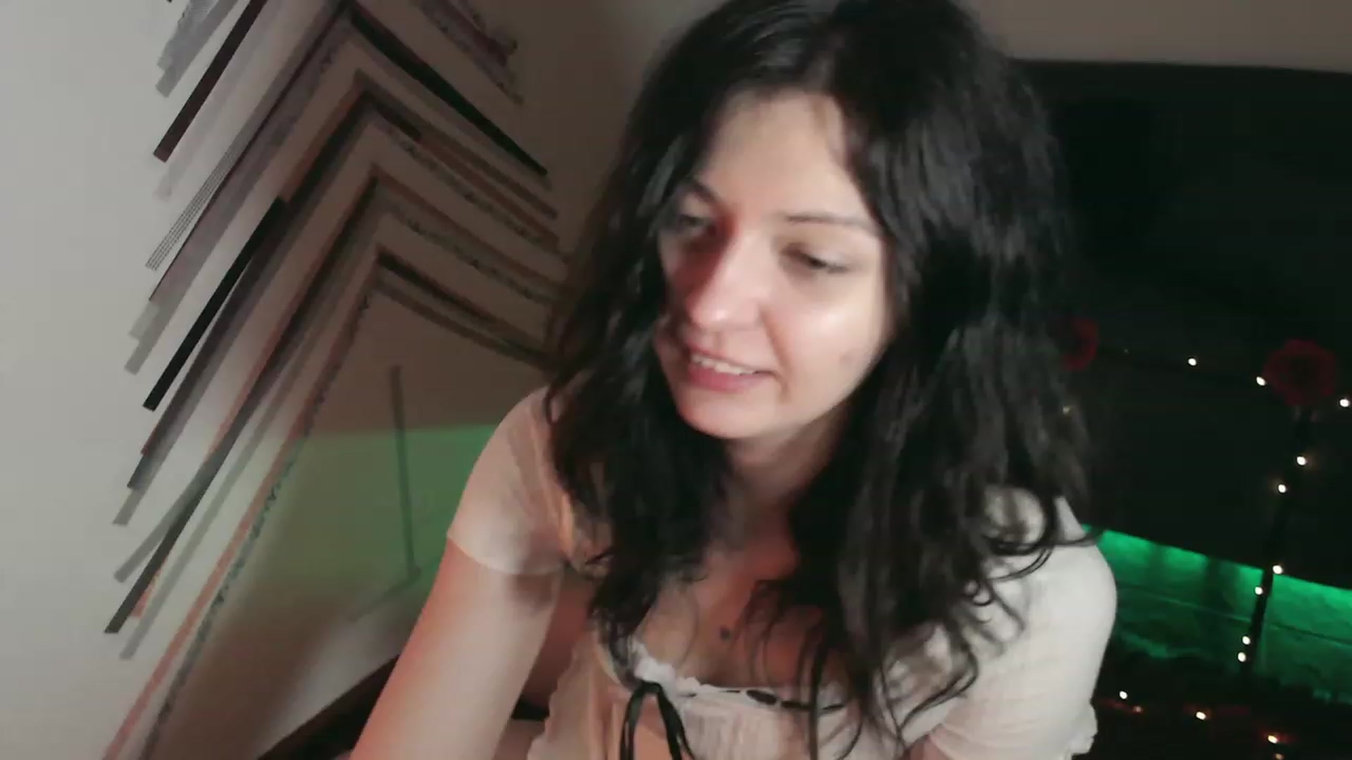 Gallery image thumbnail from RoomToAvoid's myfreecams stream on, 11/15/2023, 01:59 image 4 of 20