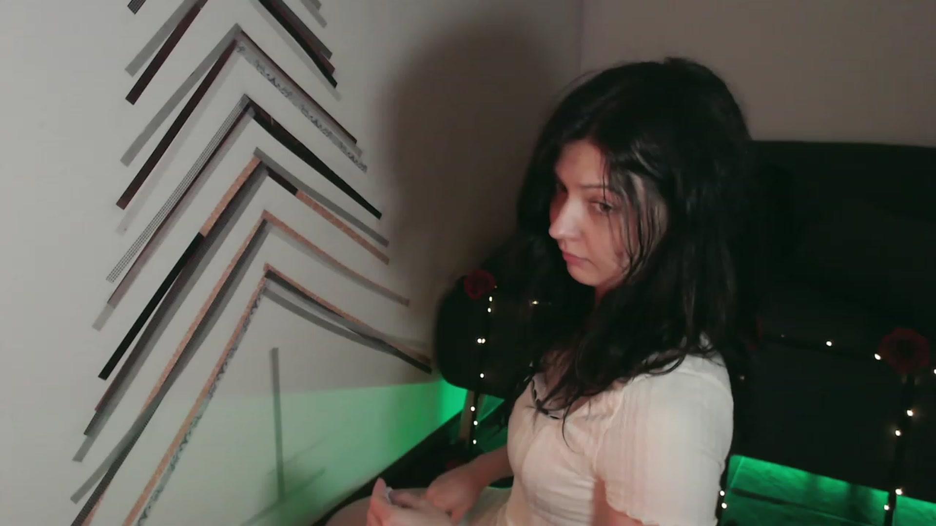 Gallery image thumbnail from RoomToAvoid's myfreecams stream on, 11/15/2023, 01:59 image 1 of 20