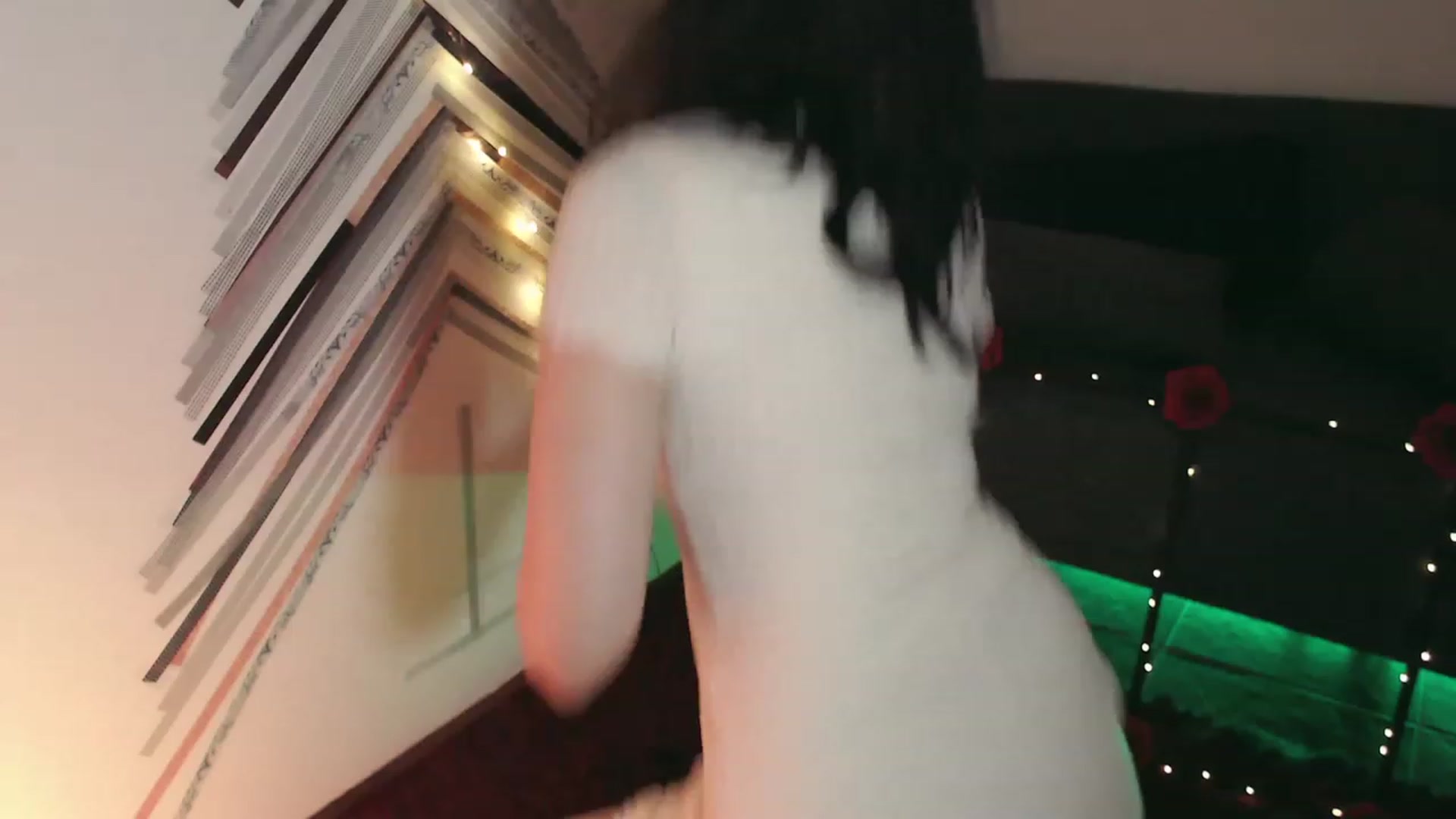 Gallery image thumbnail from RoomToAvoid's myfreecams stream on, 11/15/2023, 01:59 image 16 of 20