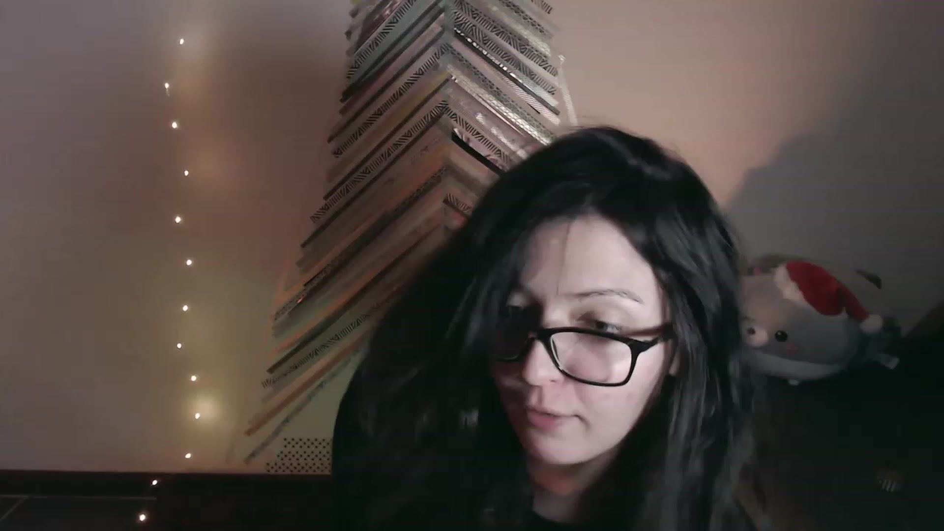 Gallery image thumbnail from RoomToAvoid's myfreecams stream on, 11/17/2023, 04:09 image 12 of 20