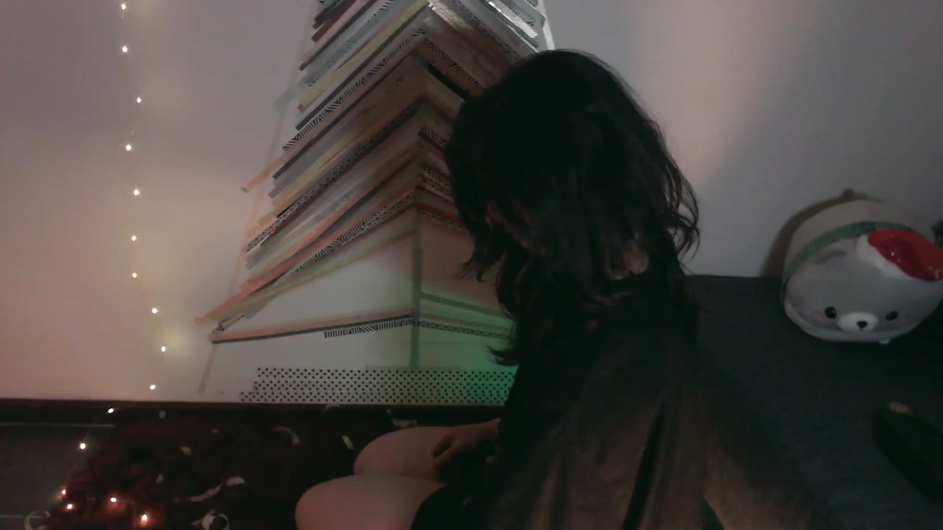 Gallery image thumbnail from RoomToAvoid's myfreecams stream on, 11/17/2023, 04:09 image 19 of 20