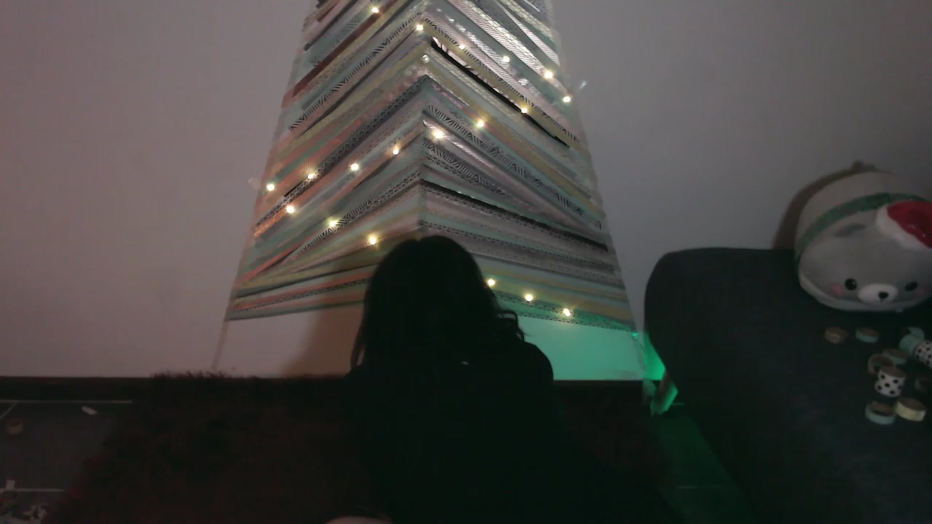 Gallery image thumbnail from RoomToAvoid's myfreecams stream on, 11/17/2023, 05:53 image 15 of 20