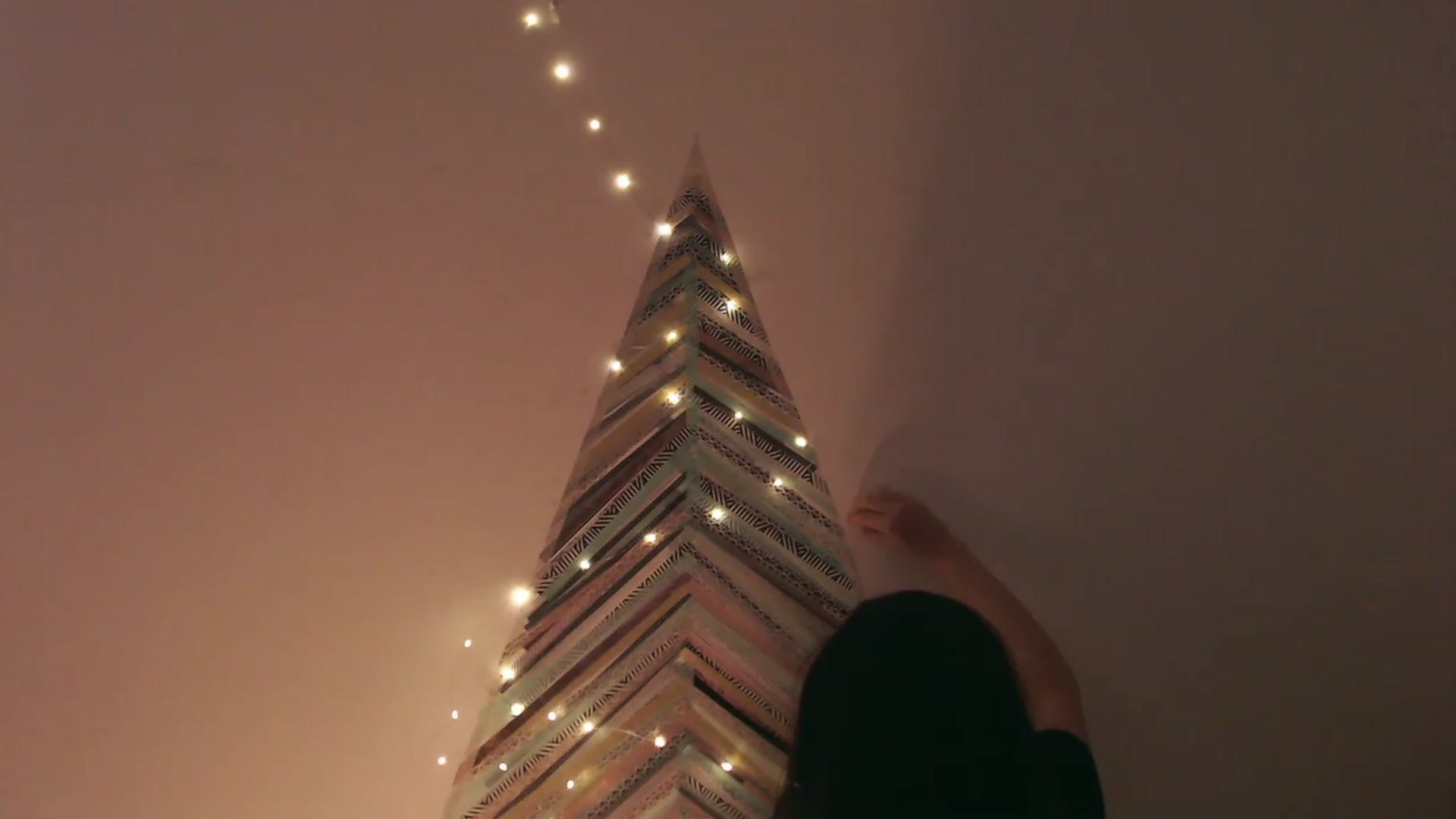 Gallery image thumbnail from RoomToAvoid's myfreecams stream on, 11/17/2023, 05:53 image 7 of 20