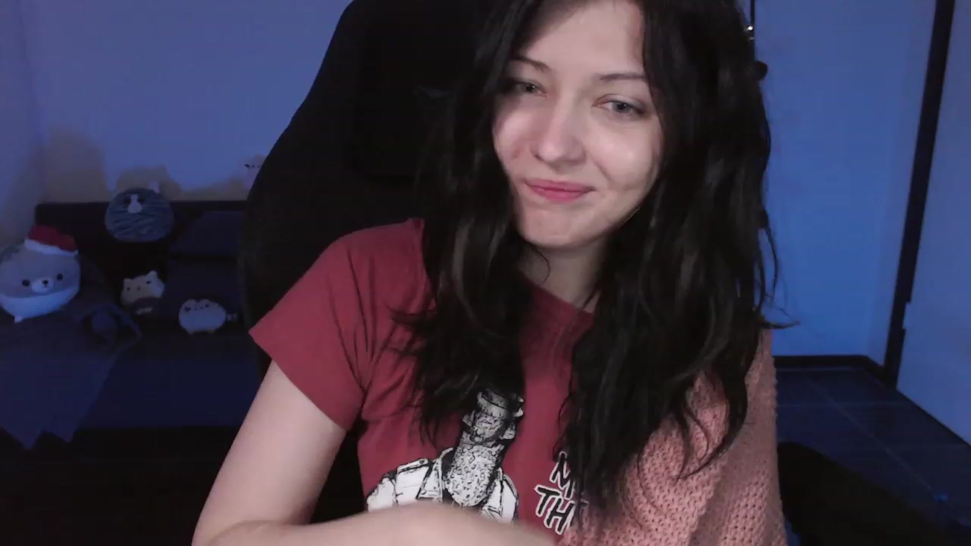 Gallery image thumbnail from RoomToAvoid's myfreecams stream on, 11/19/2023, 24:02 image 12 of 20