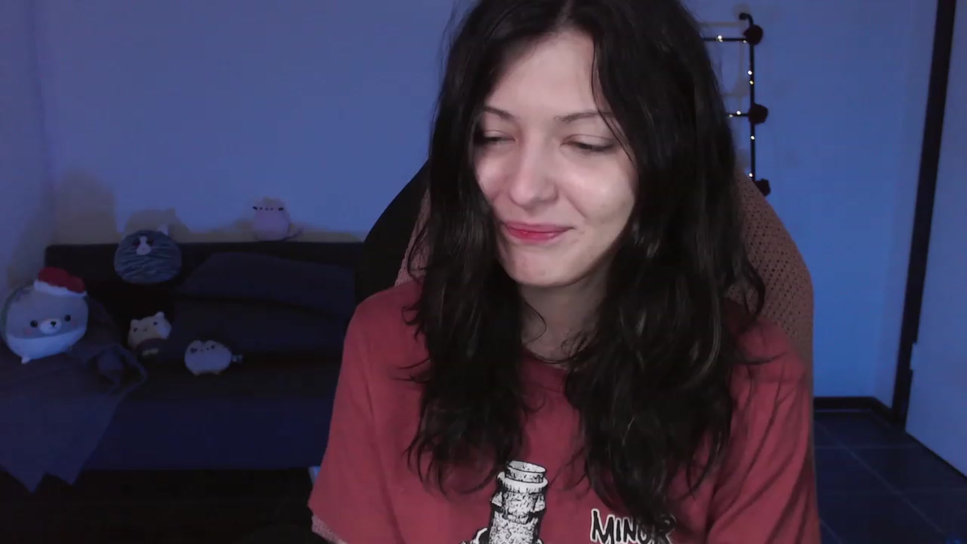 Gallery image thumbnail from RoomToAvoid's myfreecams stream on, 11/19/2023, 24:02 image 4 of 20