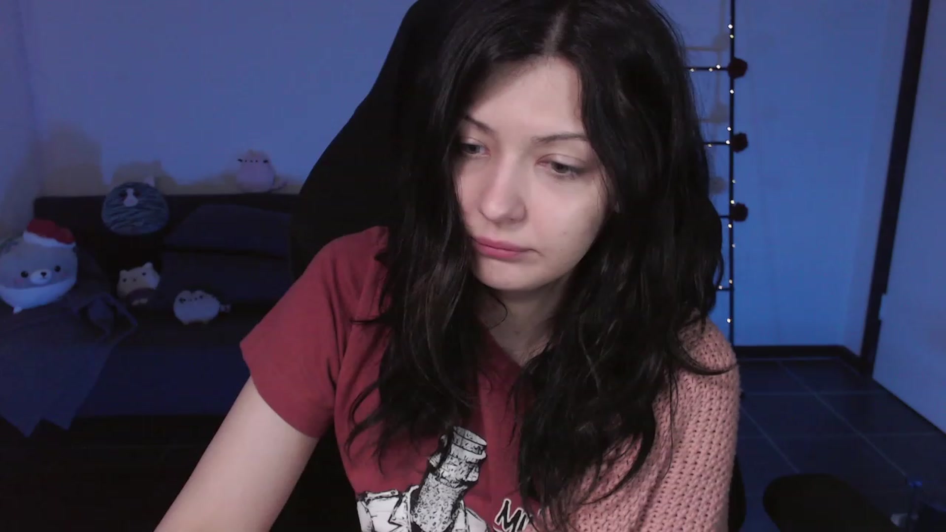 Gallery image thumbnail from RoomToAvoid's myfreecams stream on, 11/19/2023, 24:02 image 9 of 20
