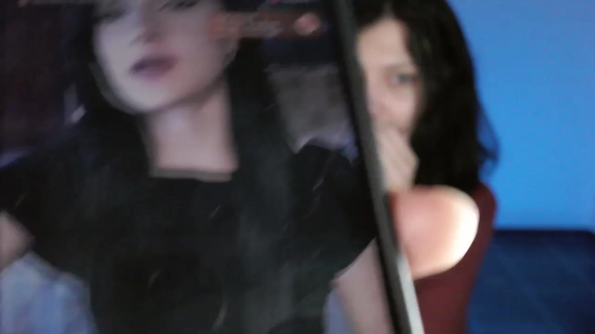 Gallery image thumbnail from RoomToAvoid's myfreecams stream on, 11/19/2023, 07:52 image 7 of 20