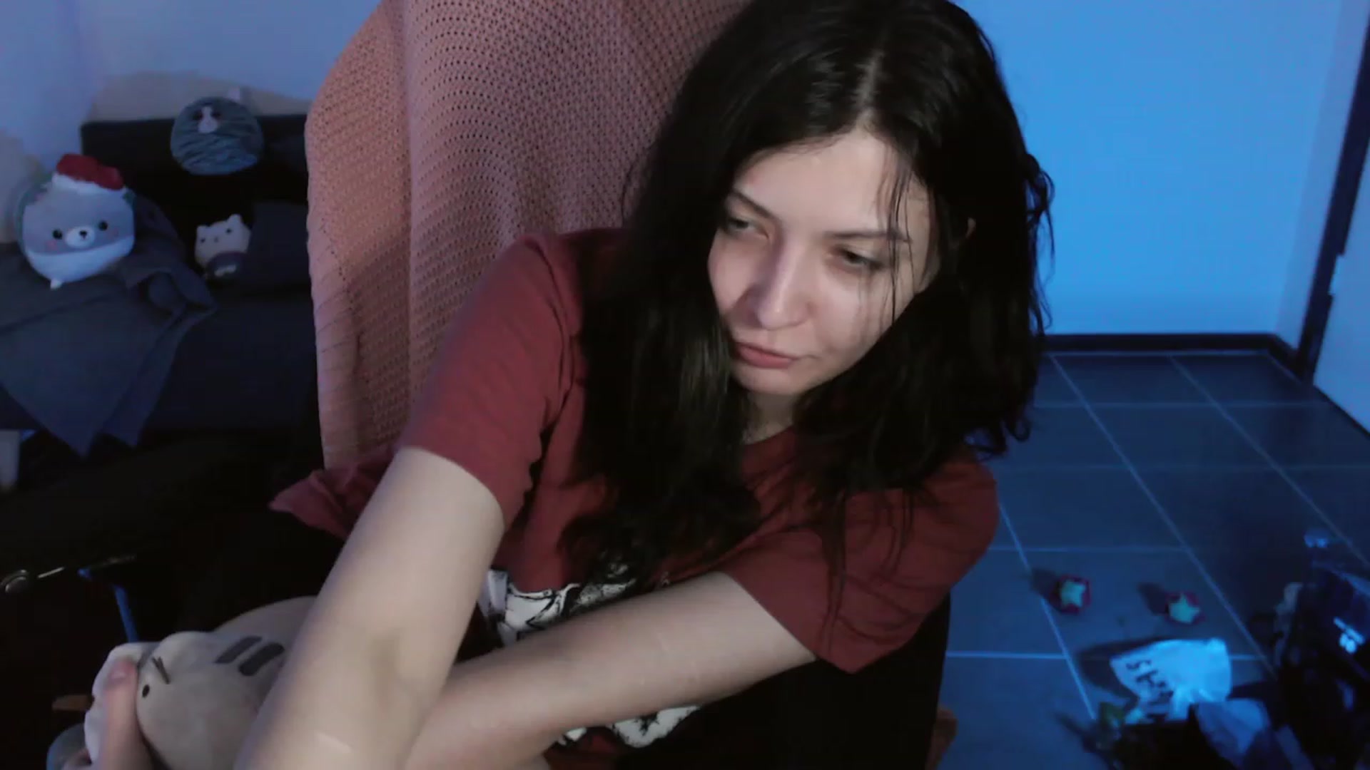 Gallery image thumbnail from RoomToAvoid's myfreecams stream on, 11/19/2023, 07:52 image 3 of 20
