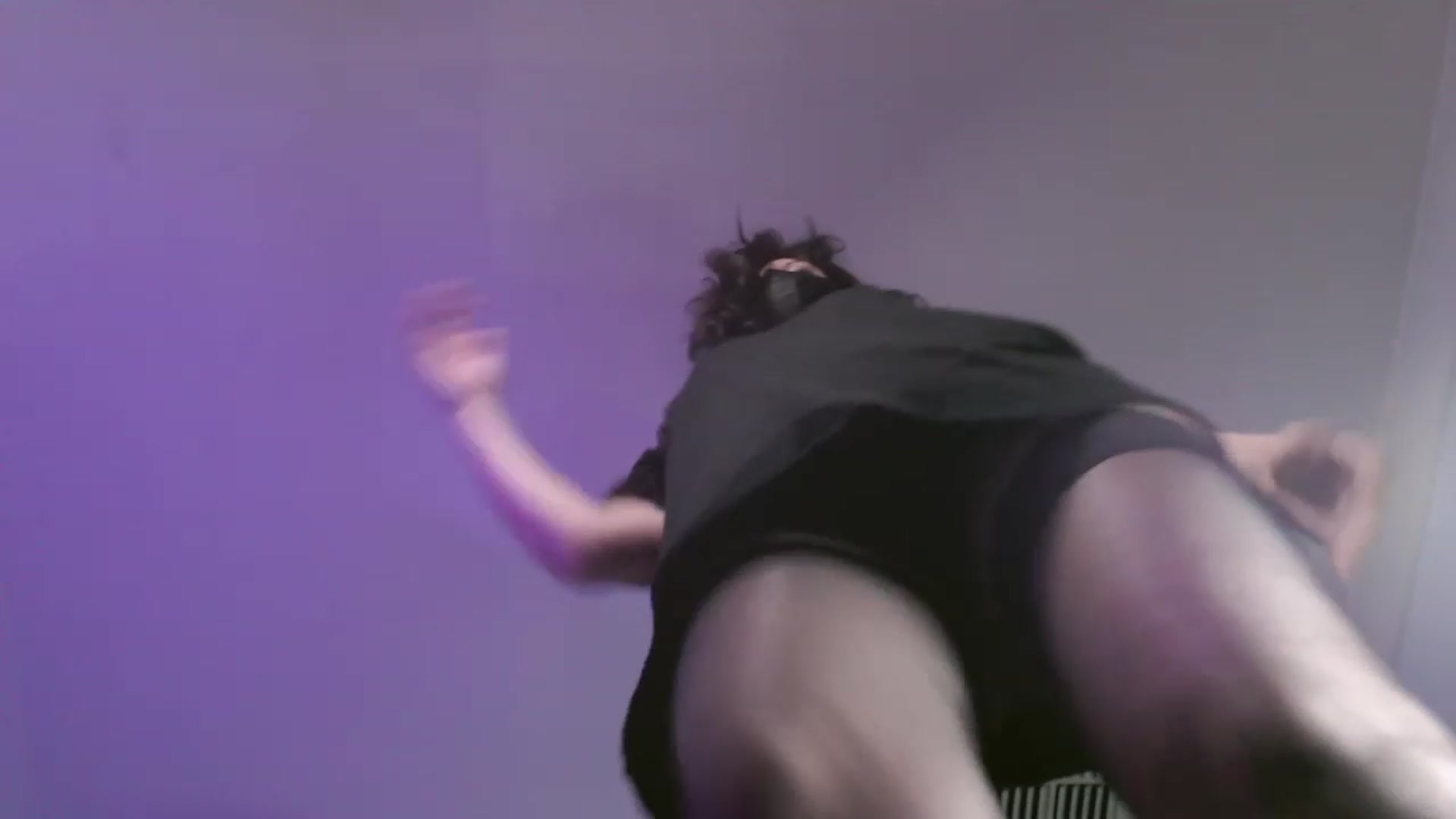 Gallery image thumbnail from RoomToAvoid's myfreecams stream on, 11/20/2023, 04:45 image 9 of 20