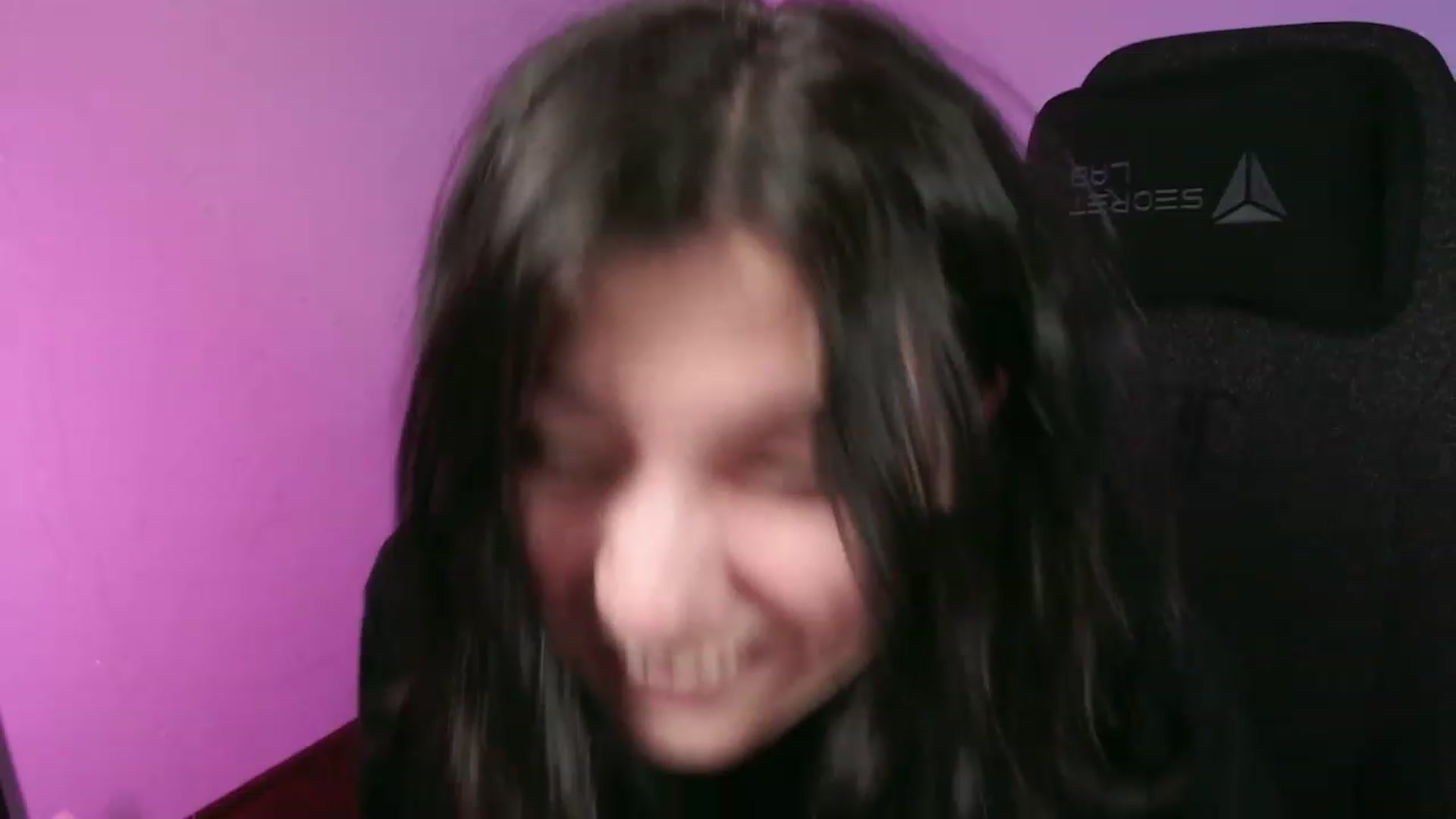 Gallery image thumbnail from RoomToAvoid's myfreecams stream on, 11/22/2023, 01:41 image 3 of 20