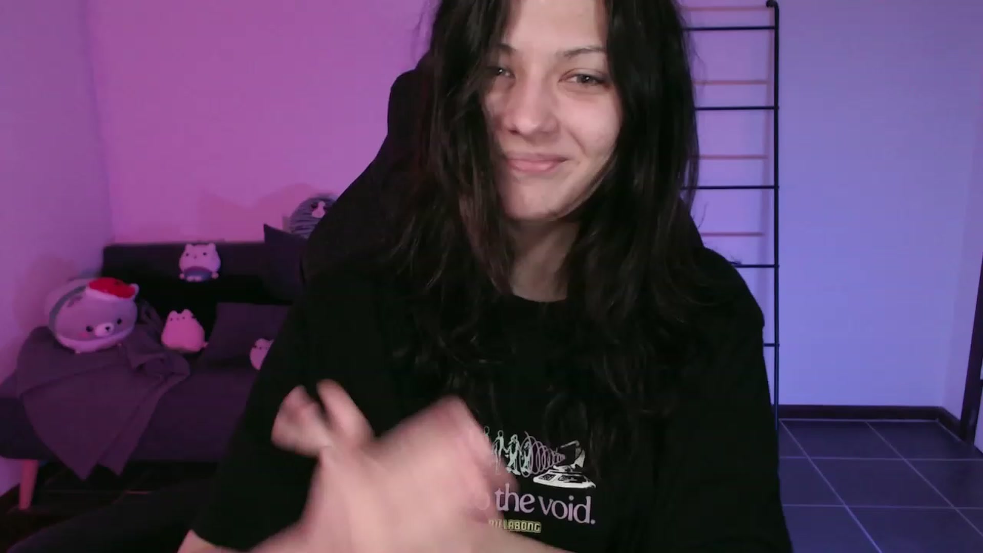 Gallery image thumbnail from RoomToAvoid's myfreecams stream on, 11/22/2023, 01:41 image 1 of 20