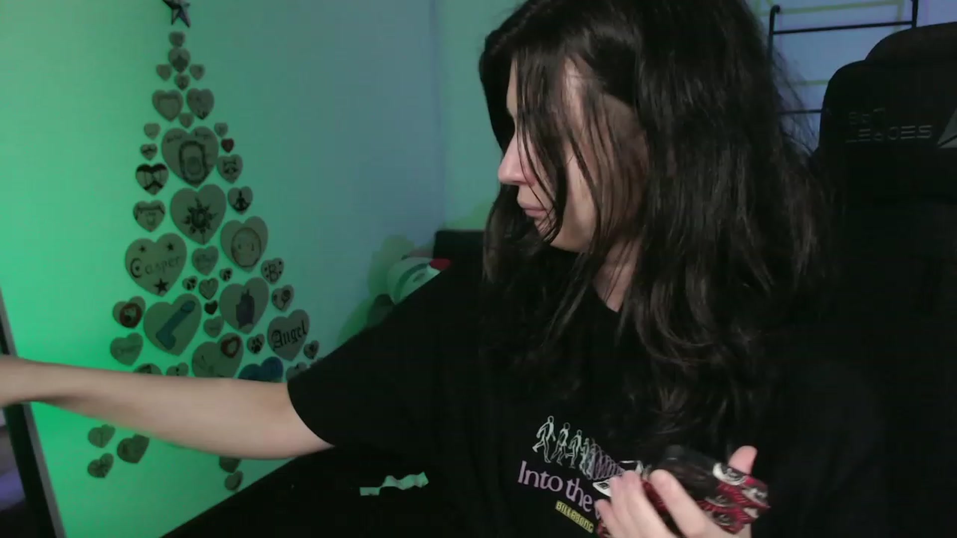 Gallery image thumbnail from RoomToAvoid's myfreecams stream on, 11/22/2023, 02:30 image 3 of 20
