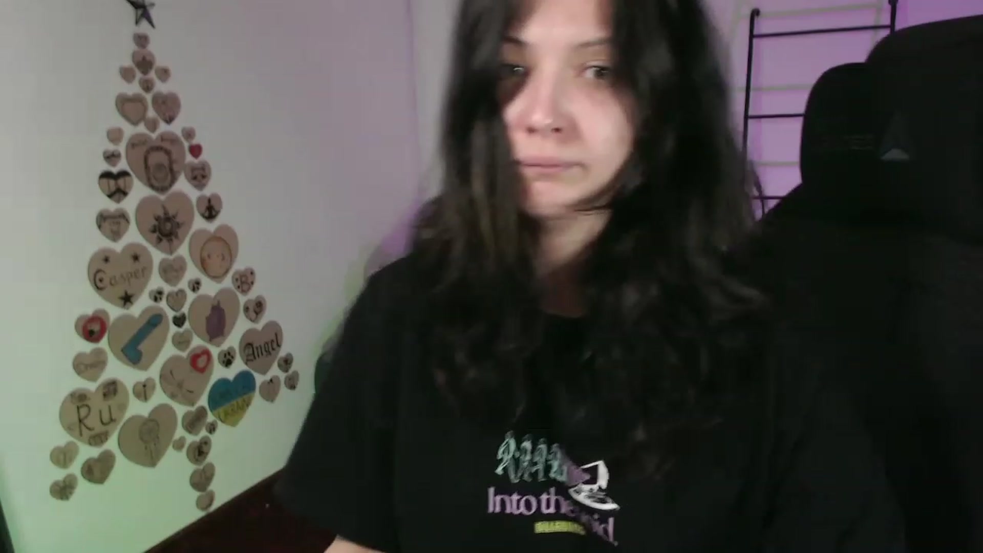 Gallery image thumbnail from RoomToAvoid's myfreecams stream on, 11/22/2023, 02:30 image 7 of 20