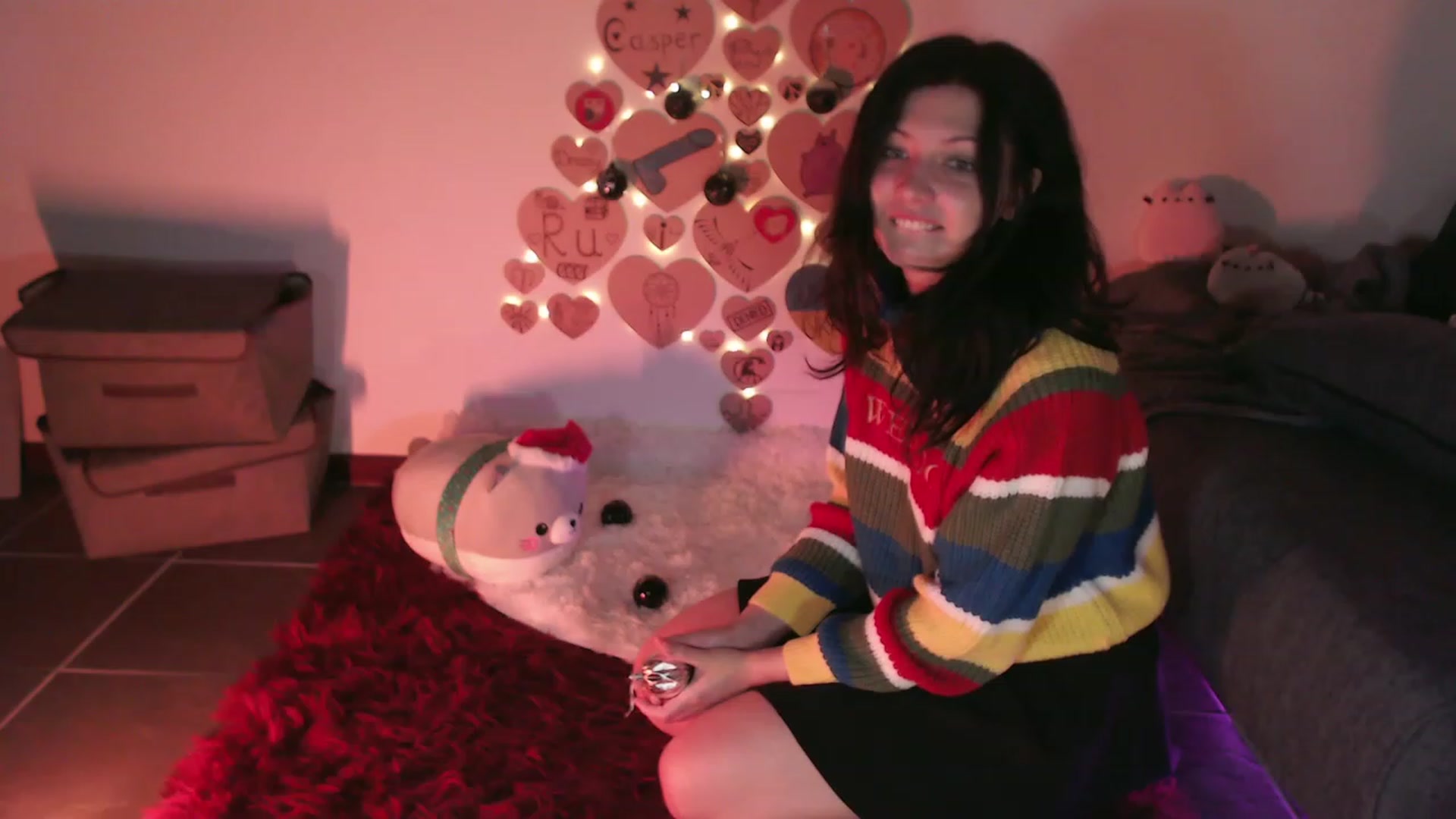 Gallery image thumbnail from RoomToAvoid's myfreecams stream on, 11/24/2023, 01:01 image 5 of 20