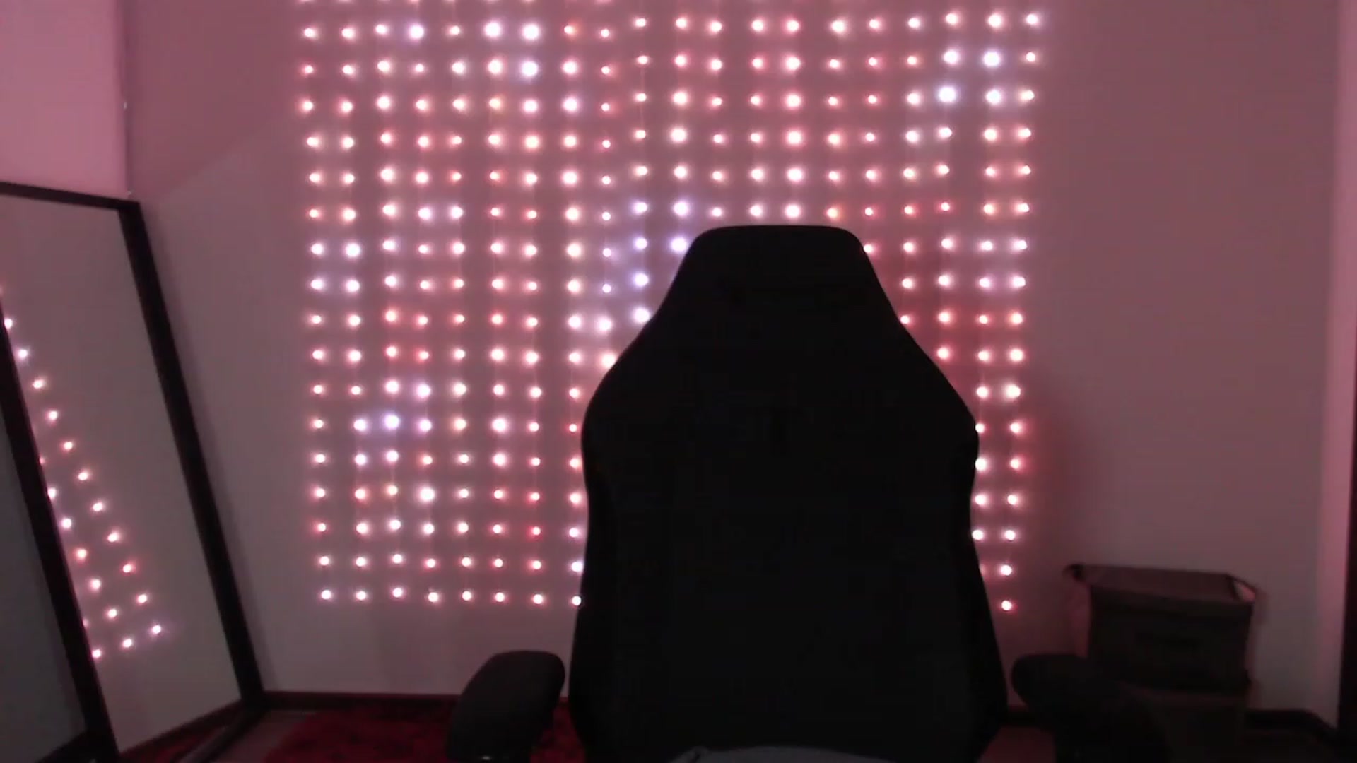 Gallery image thumbnail from RoomToAvoid's myfreecams stream on, 12/13/2023, 03:05 image 3 of 20