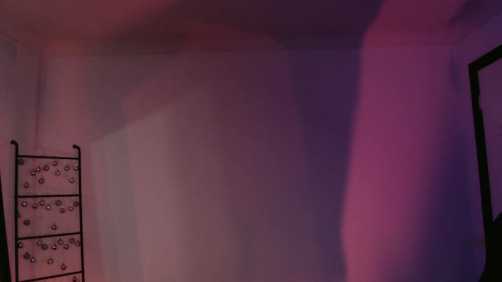 Gallery image thumbnail from RoomToAvoid's myfreecams stream on, 12/21/2023, 03:12 image 20 of 20