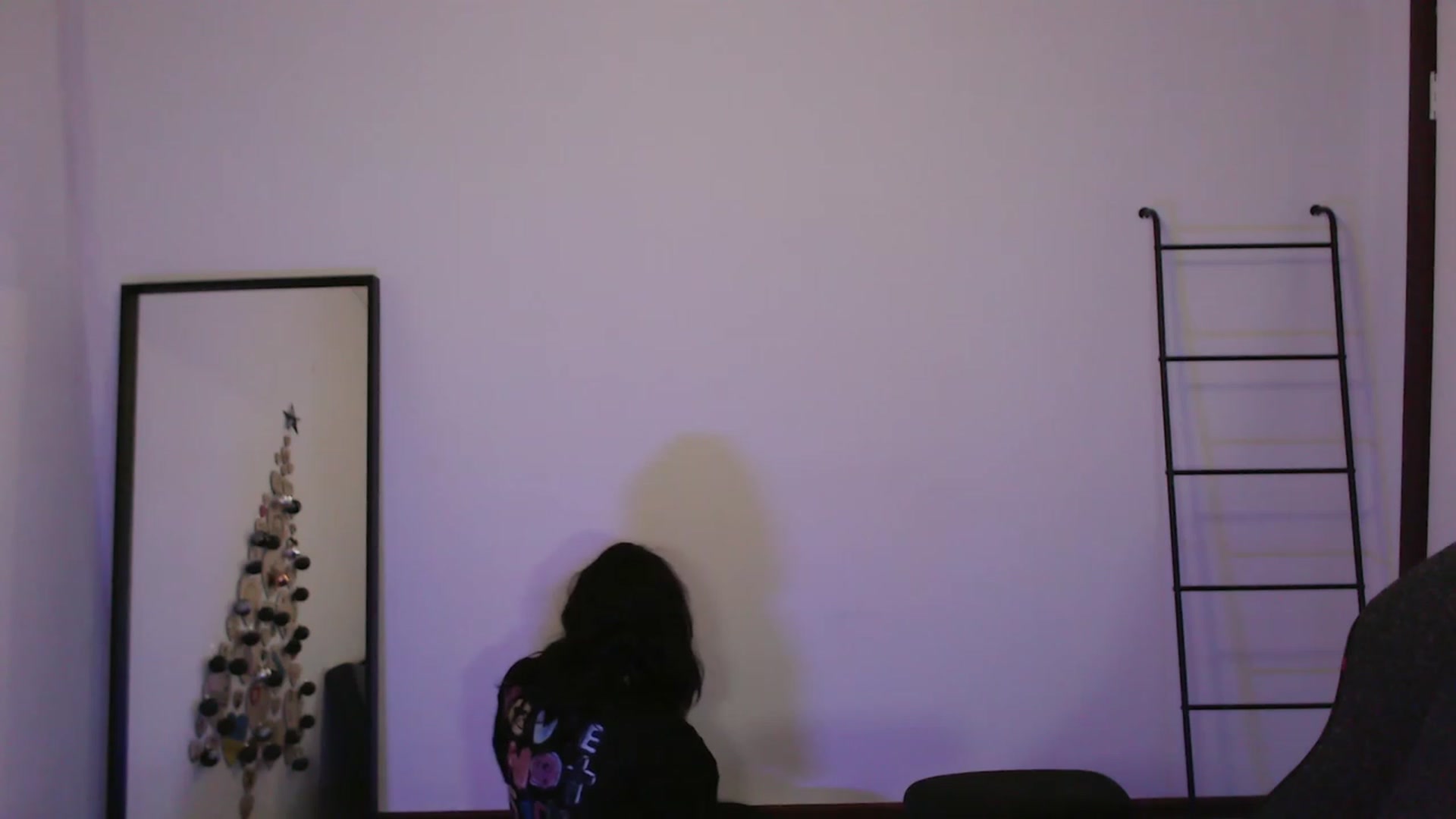 Gallery image thumbnail from RoomToAvoid's myfreecams stream on, 12/29/2023, 02:10 image 7 of 20