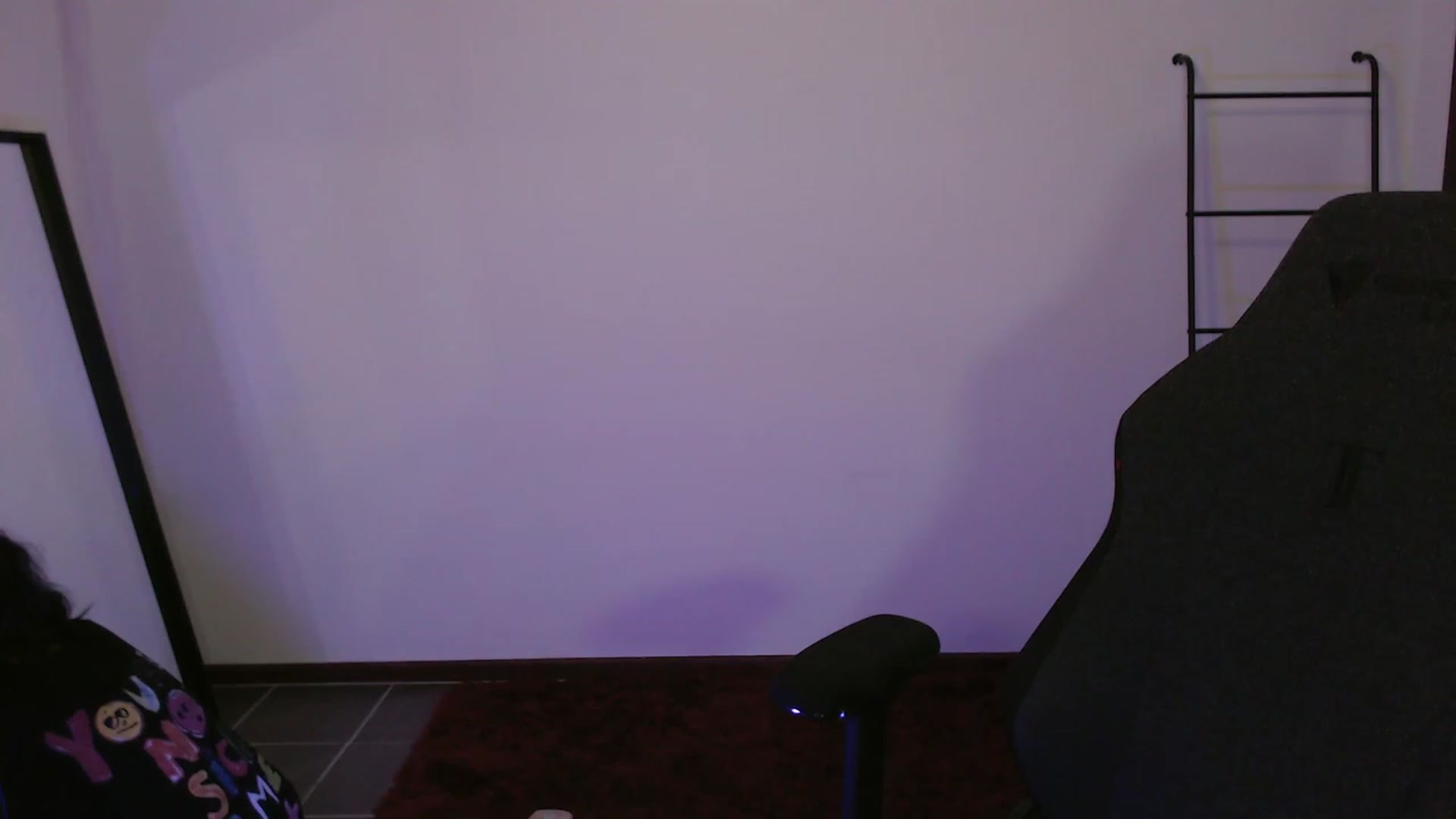 Gallery image thumbnail from RoomToAvoid's myfreecams stream on, 12/29/2023, 02:10 image 11 of 20