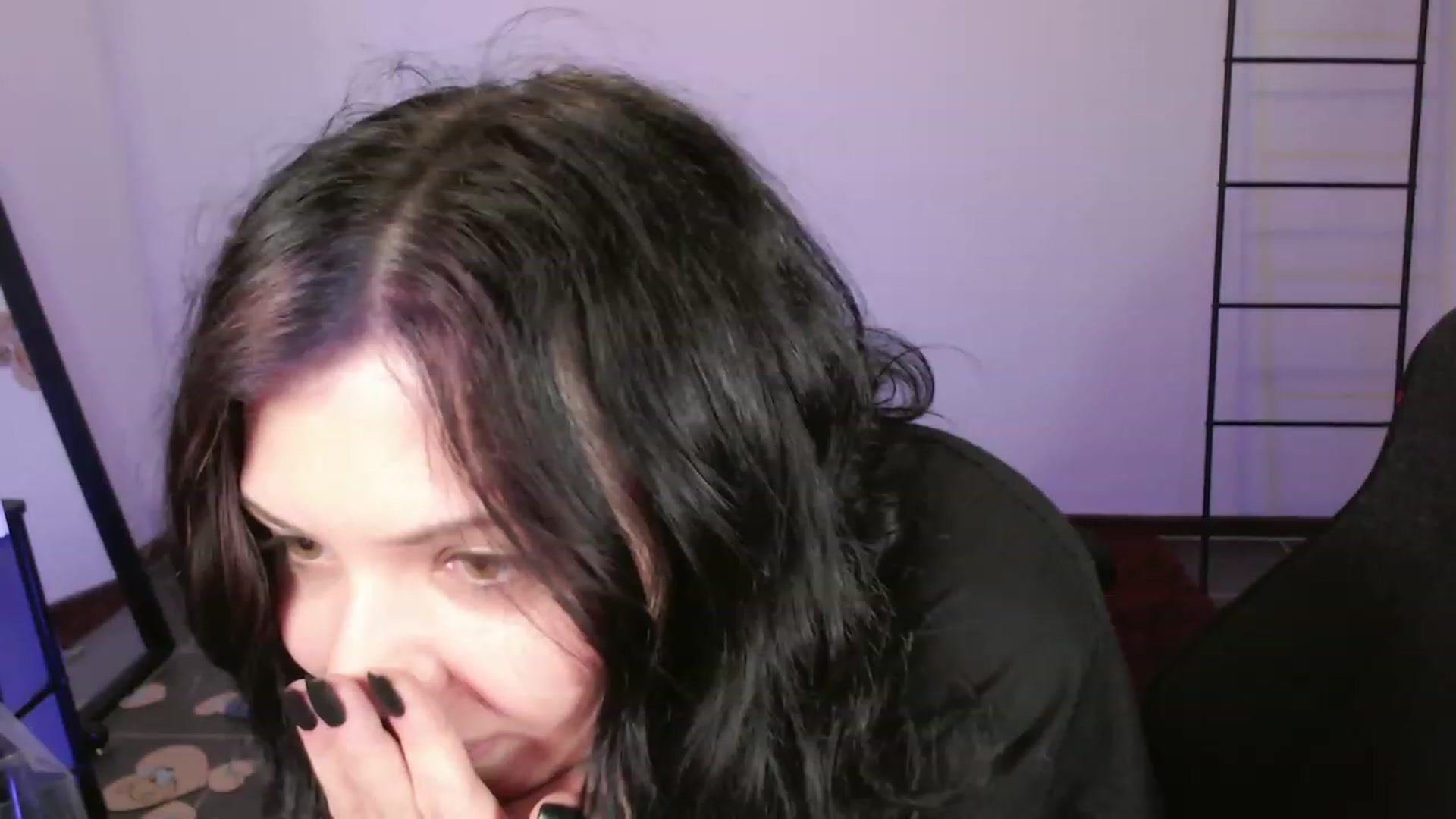 Gallery image thumbnail from RoomToAvoid's myfreecams stream on, 12/29/2023, 02:41 image 19 of 20