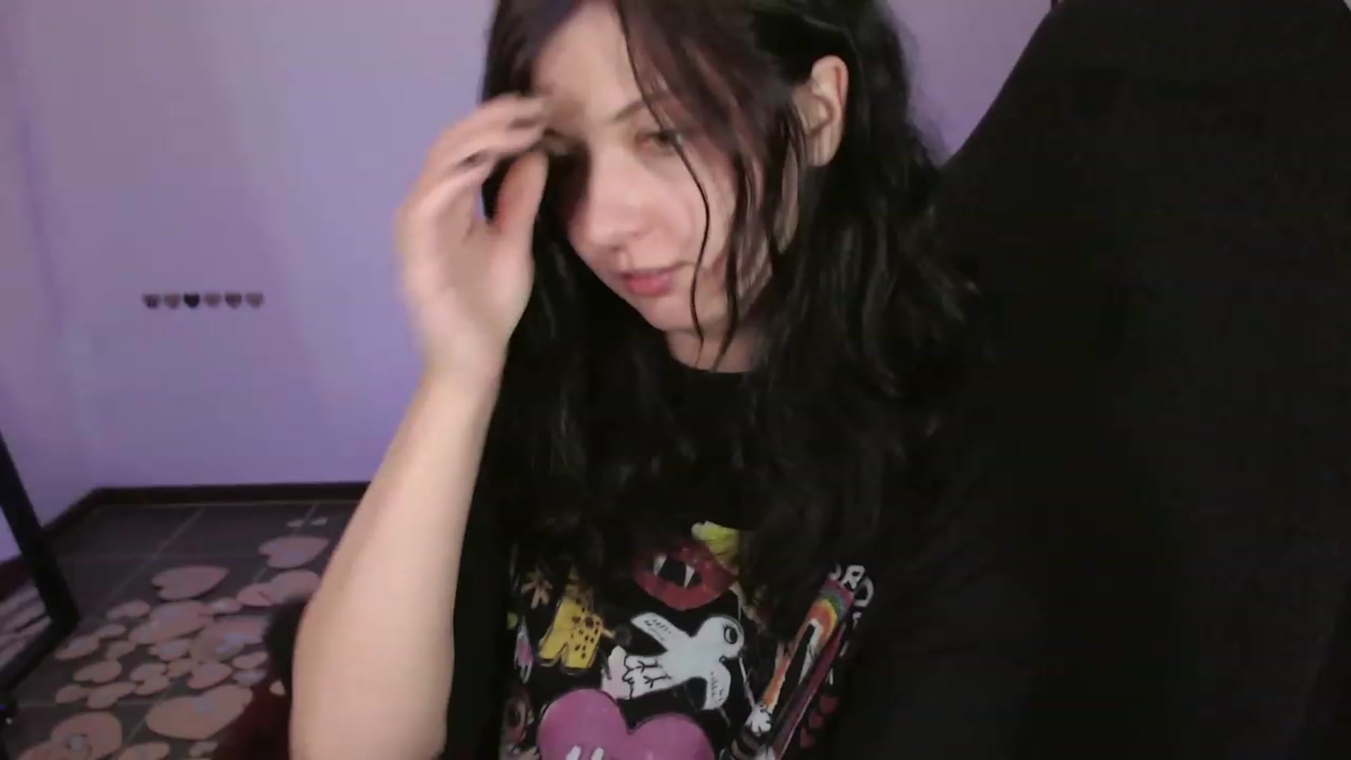 Gallery image thumbnail from RoomToAvoid's myfreecams stream on, 12/29/2023, 02:41 image 16 of 20