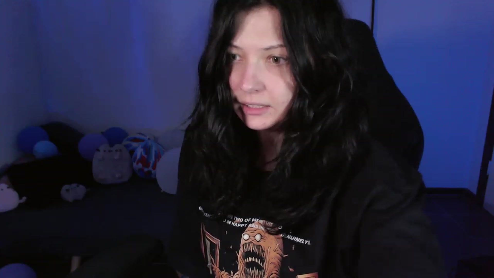 Gallery image thumbnail from RoomToAvoid's myfreecams stream on, 01/14/2024, 05:13 image 17 of 20