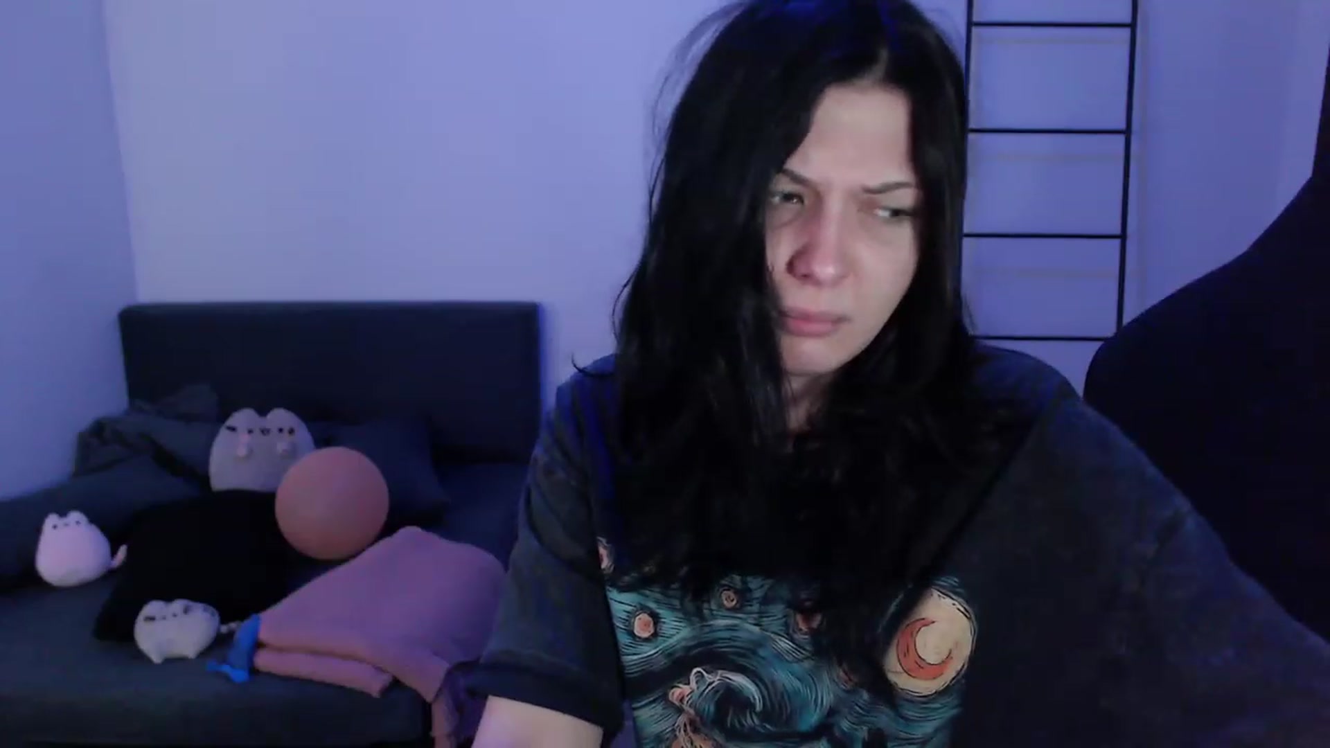 Gallery image thumbnail from RoomToAvoid's myfreecams stream on, 01/21/2024, 02:43 image 19 of 20