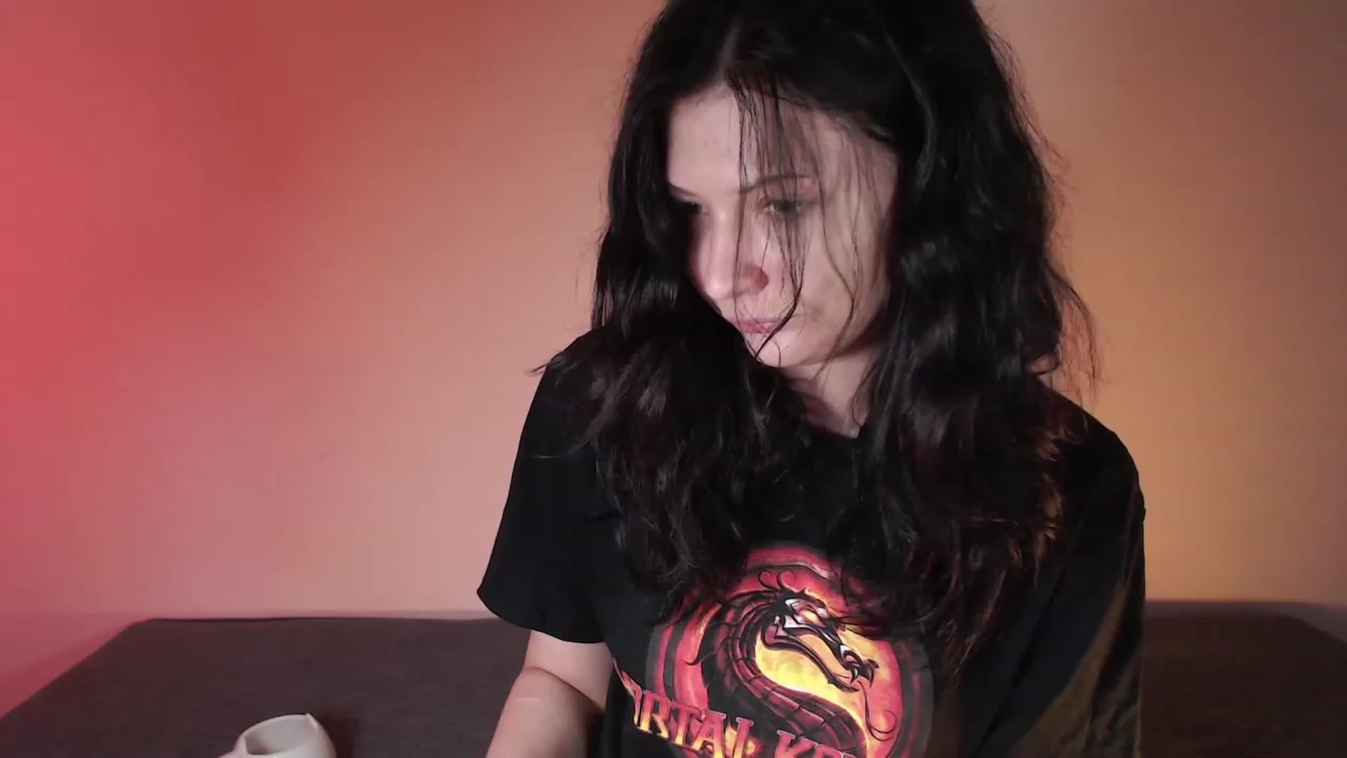 Gallery image thumbnail from RoomToAvoid's myfreecams stream on, 02/04/2024, 03:52 image 6 of 20