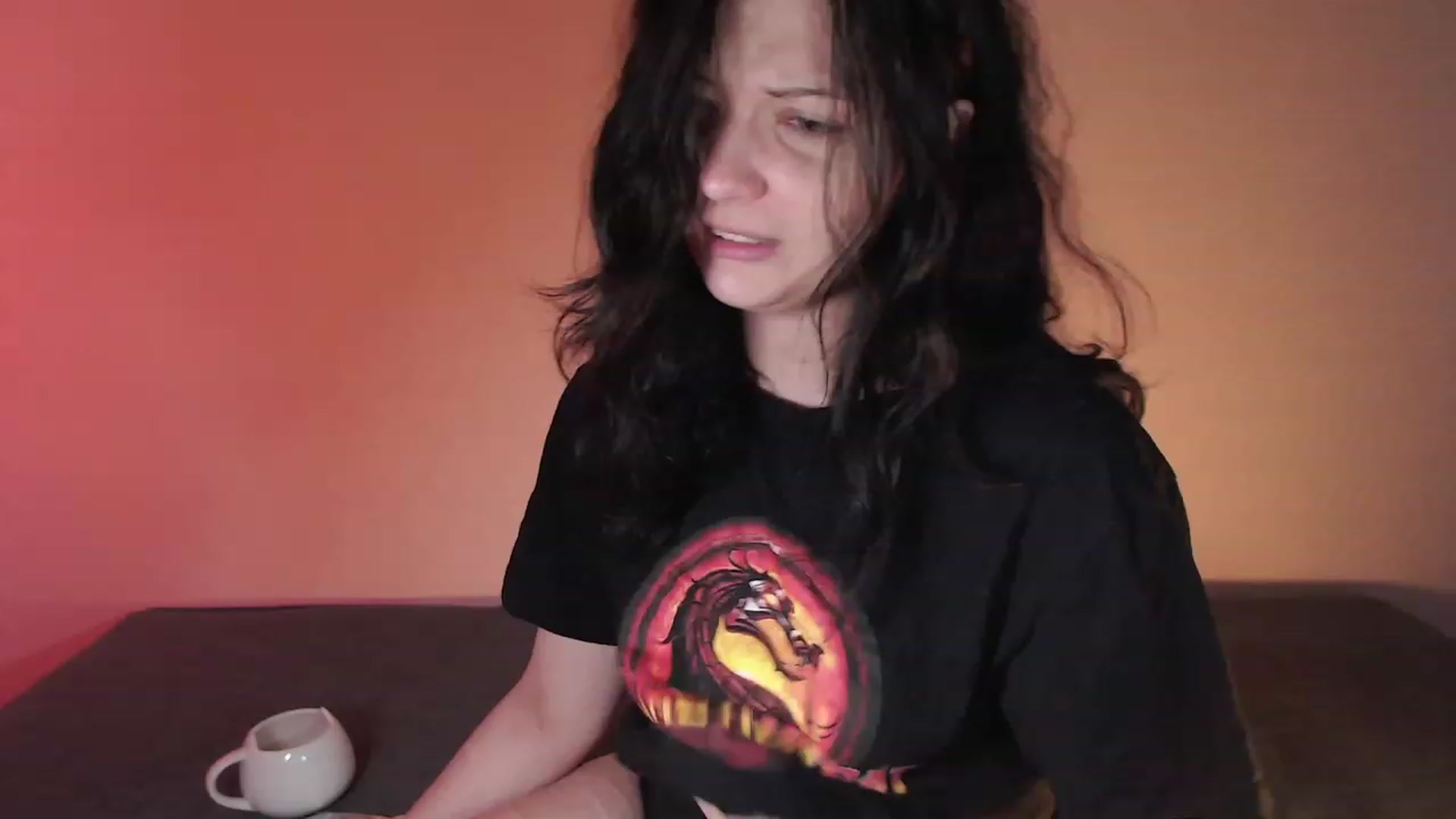Gallery image thumbnail from RoomToAvoid's myfreecams stream on, 02/04/2024, 03:52 image 3 of 20