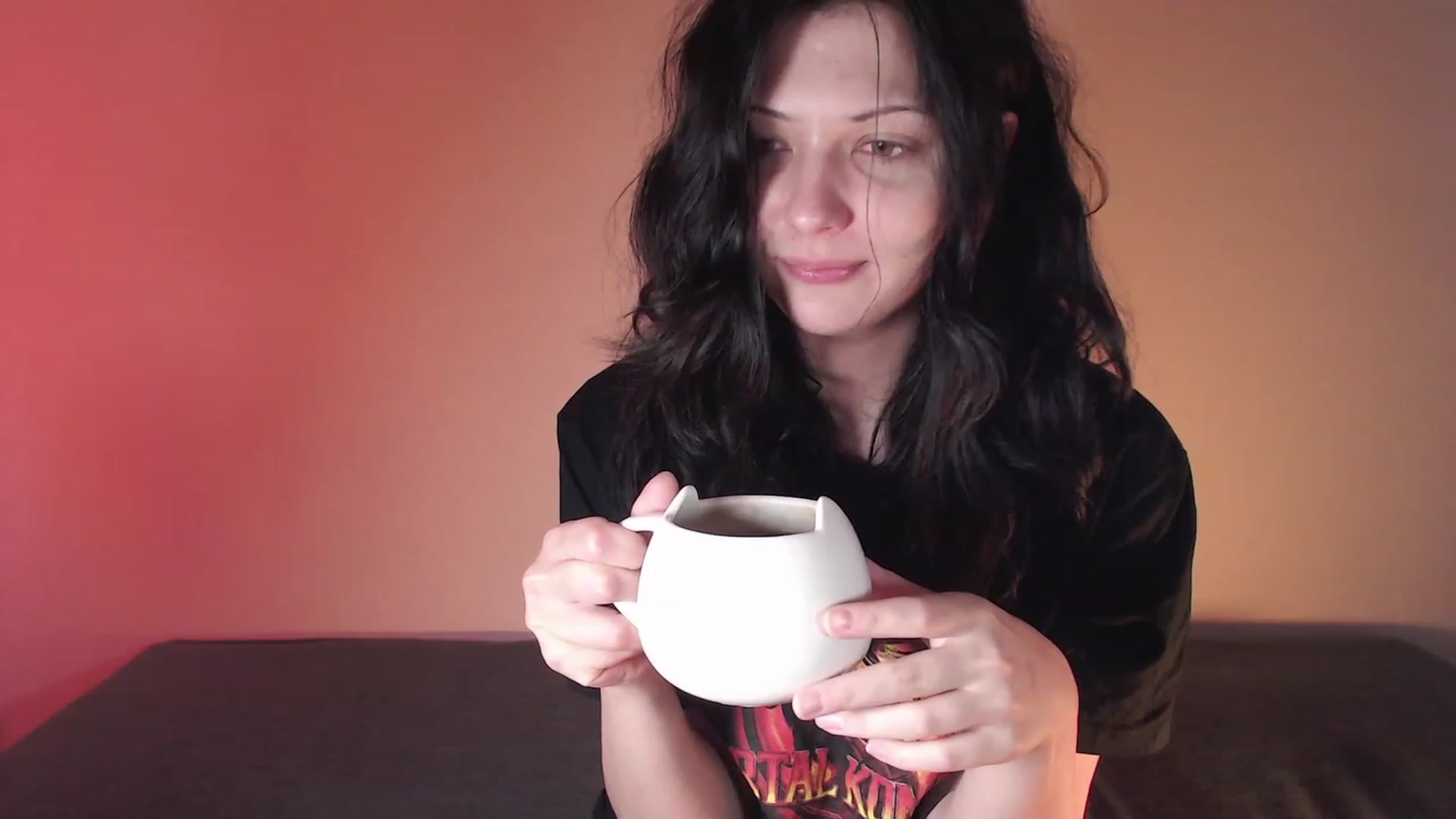 Gallery image thumbnail from RoomToAvoid's myfreecams stream on, 02/04/2024, 03:52 image 12 of 20