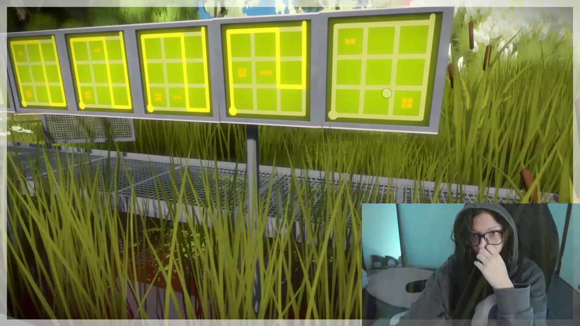 Gallery image thumbnail from RoomToAvoid's myfreecams stream on, 02/07/2024, 04:24 image 6 of 20