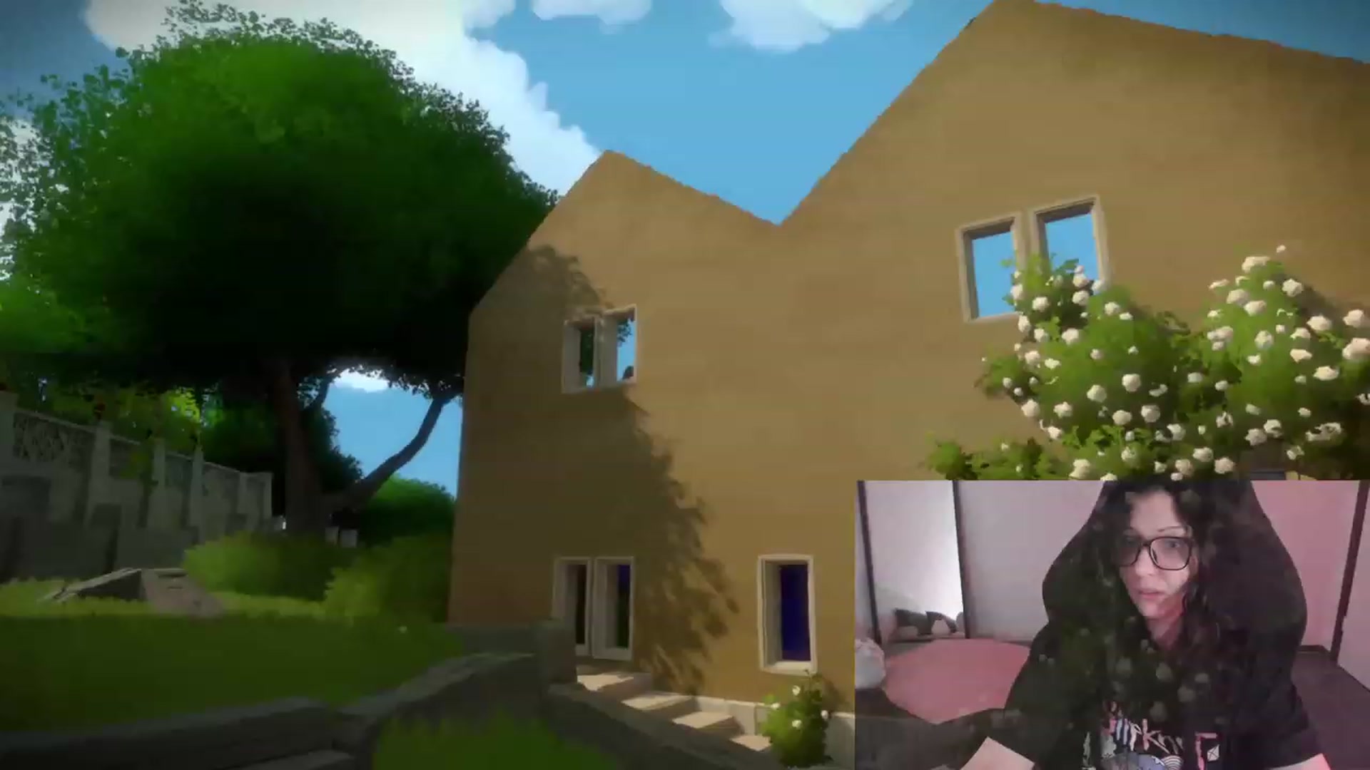 Gallery image thumbnail from RoomToAvoid's myfreecams stream on, 02/07/2024, 04:24 image 1 of 20