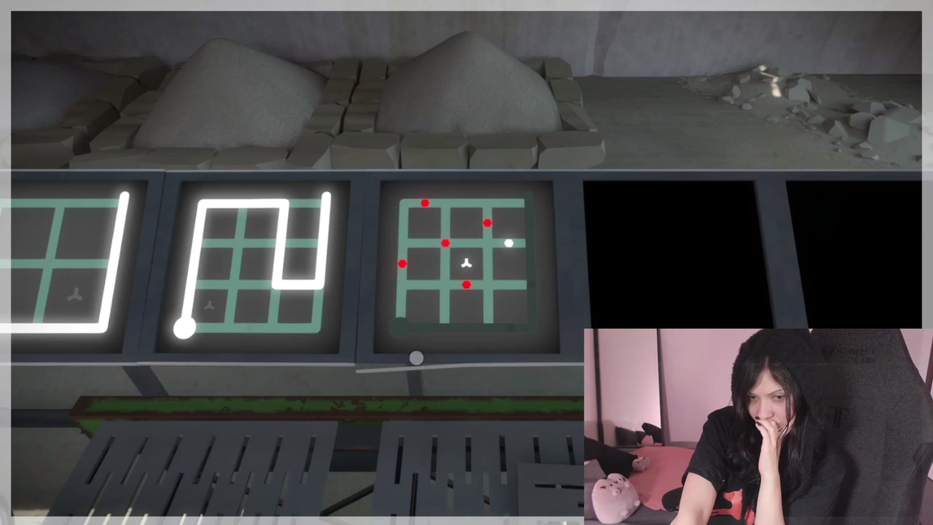 Gallery image thumbnail from RoomToAvoid's myfreecams stream on, 02/09/2024, 05:13 image 9 of 20