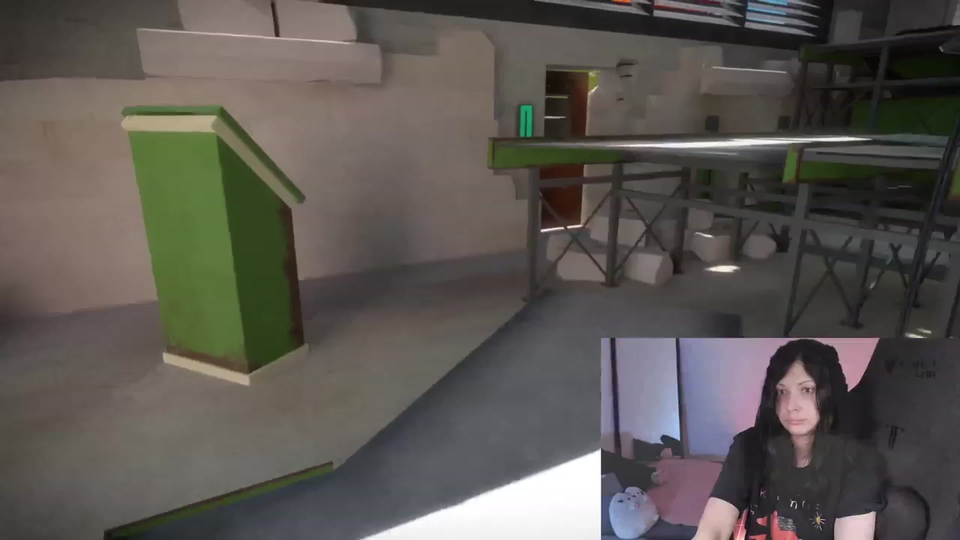 Gallery image thumbnail from RoomToAvoid's myfreecams stream on, 02/09/2024, 05:13 image 3 of 20