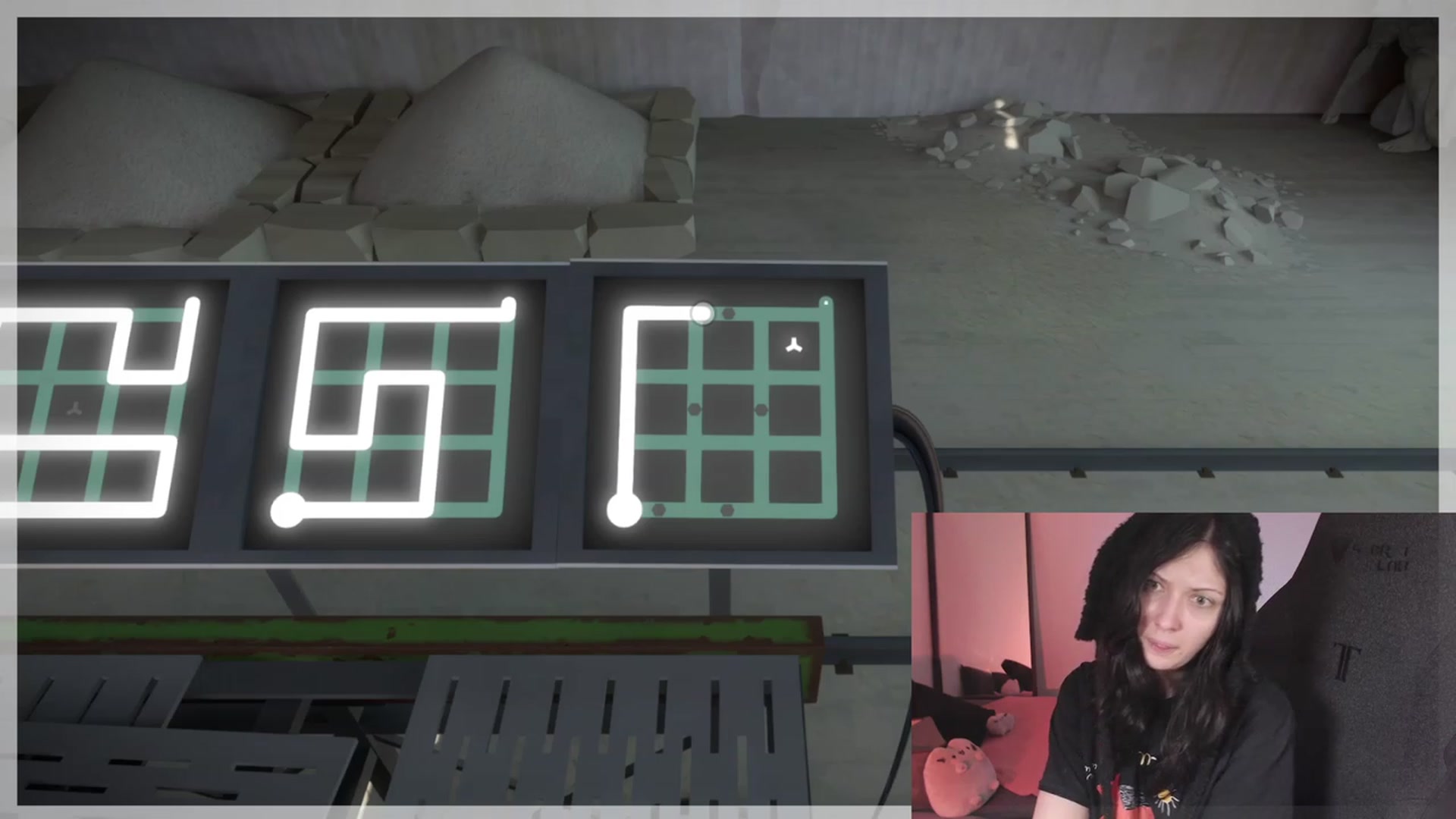 Gallery image thumbnail from RoomToAvoid's myfreecams stream on, 02/09/2024, 05:13 image 13 of 20