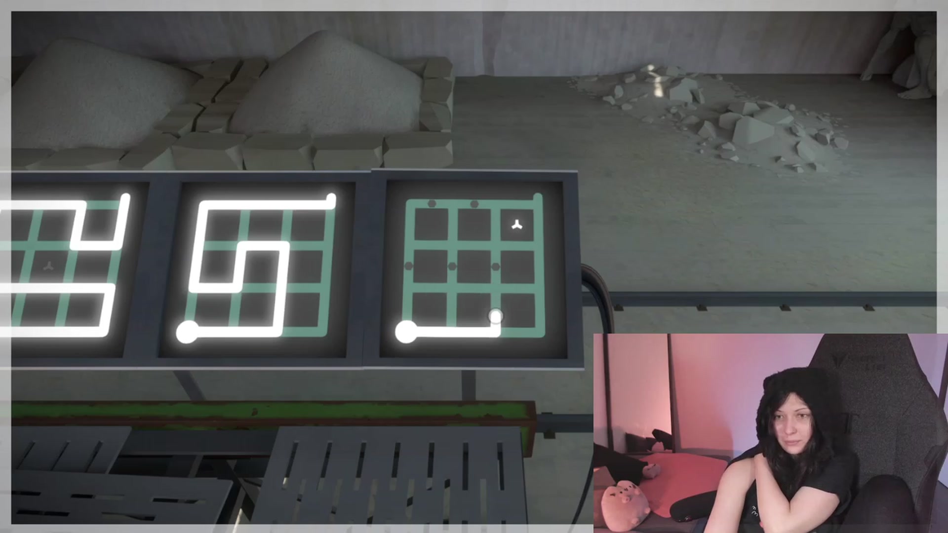 Gallery image thumbnail from RoomToAvoid's myfreecams stream on, 02/09/2024, 05:13 image 11 of 20
