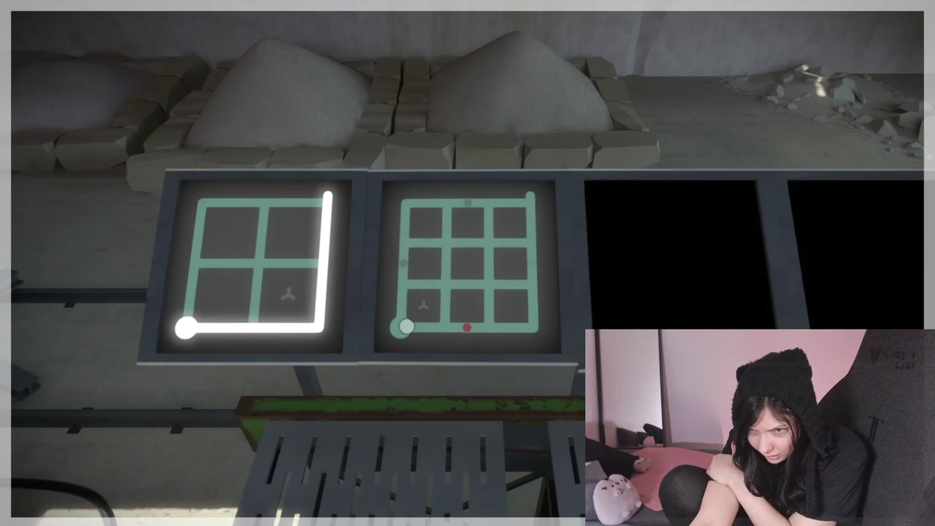 Gallery image thumbnail from RoomToAvoid's myfreecams stream on, 02/09/2024, 05:13 image 8 of 20