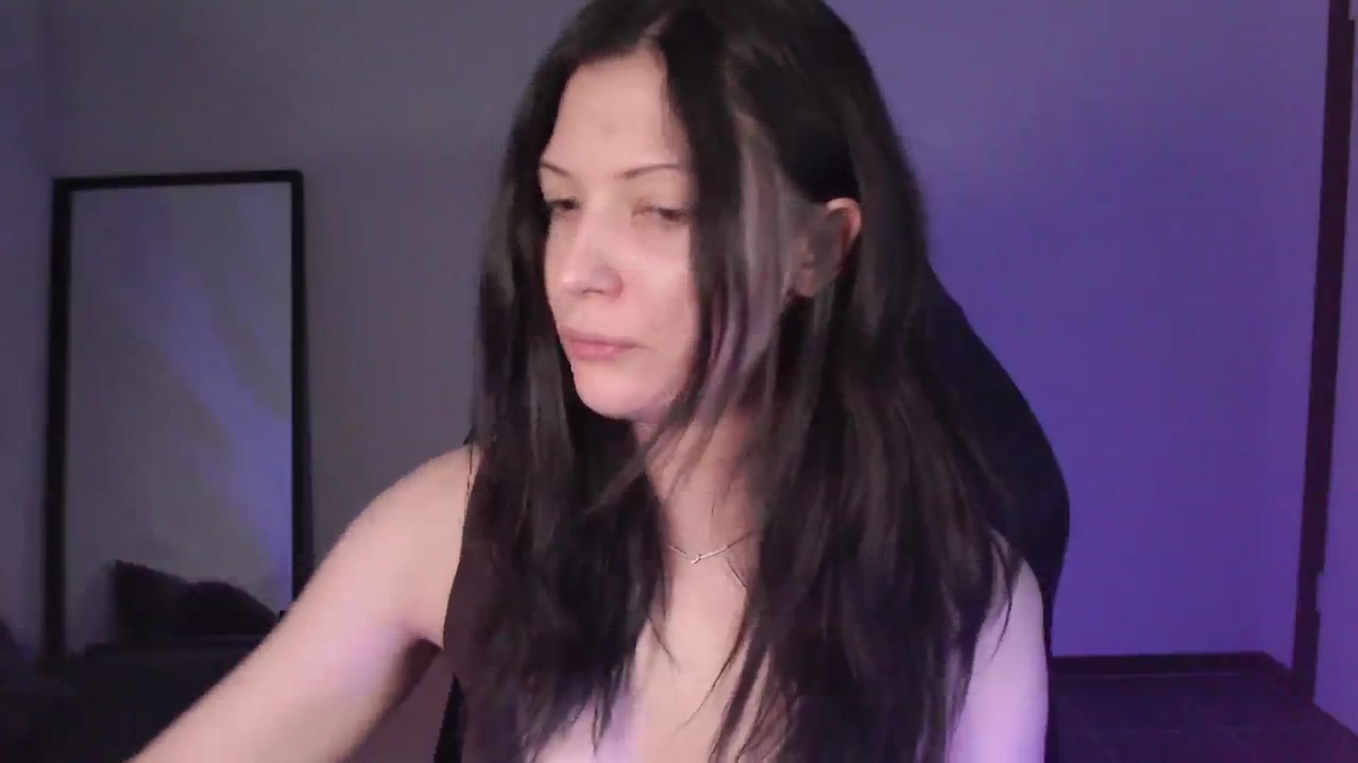 Gallery image thumbnail from RoomToAvoid's myfreecams stream on, 02/11/2024, 02:08 image 16 of 20