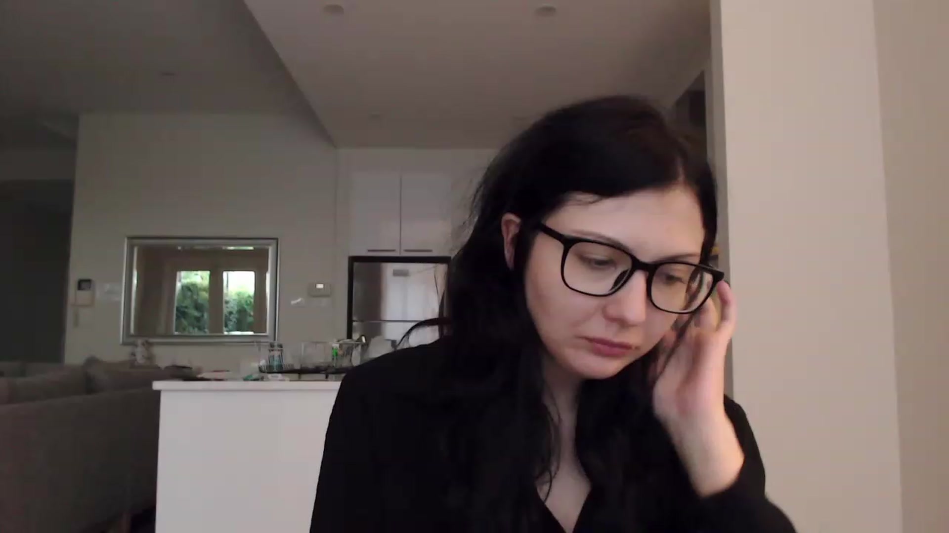Gallery image thumbnail from RoomToAvoid's myfreecams stream on, 02/14/2024, 09:03 image 19 of 20
