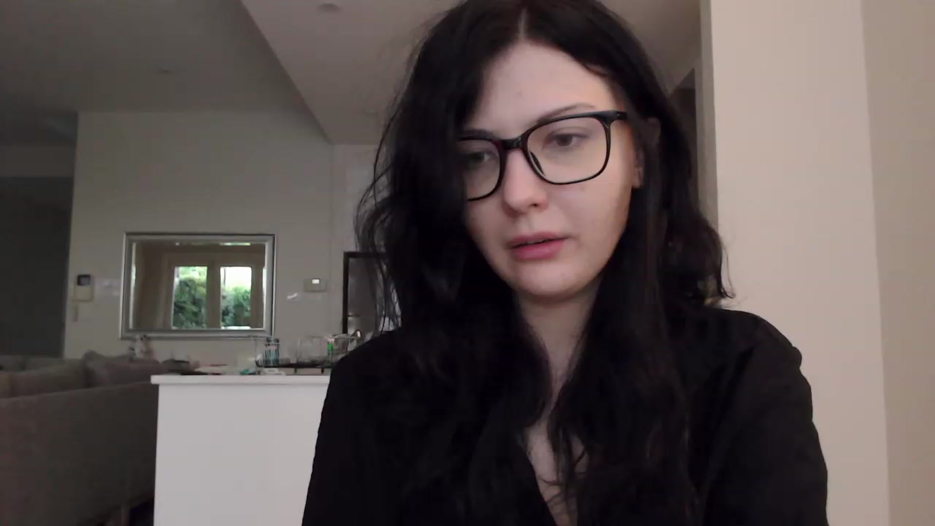 Gallery image thumbnail from RoomToAvoid's myfreecams stream on, 02/14/2024, 09:03 image 16 of 20