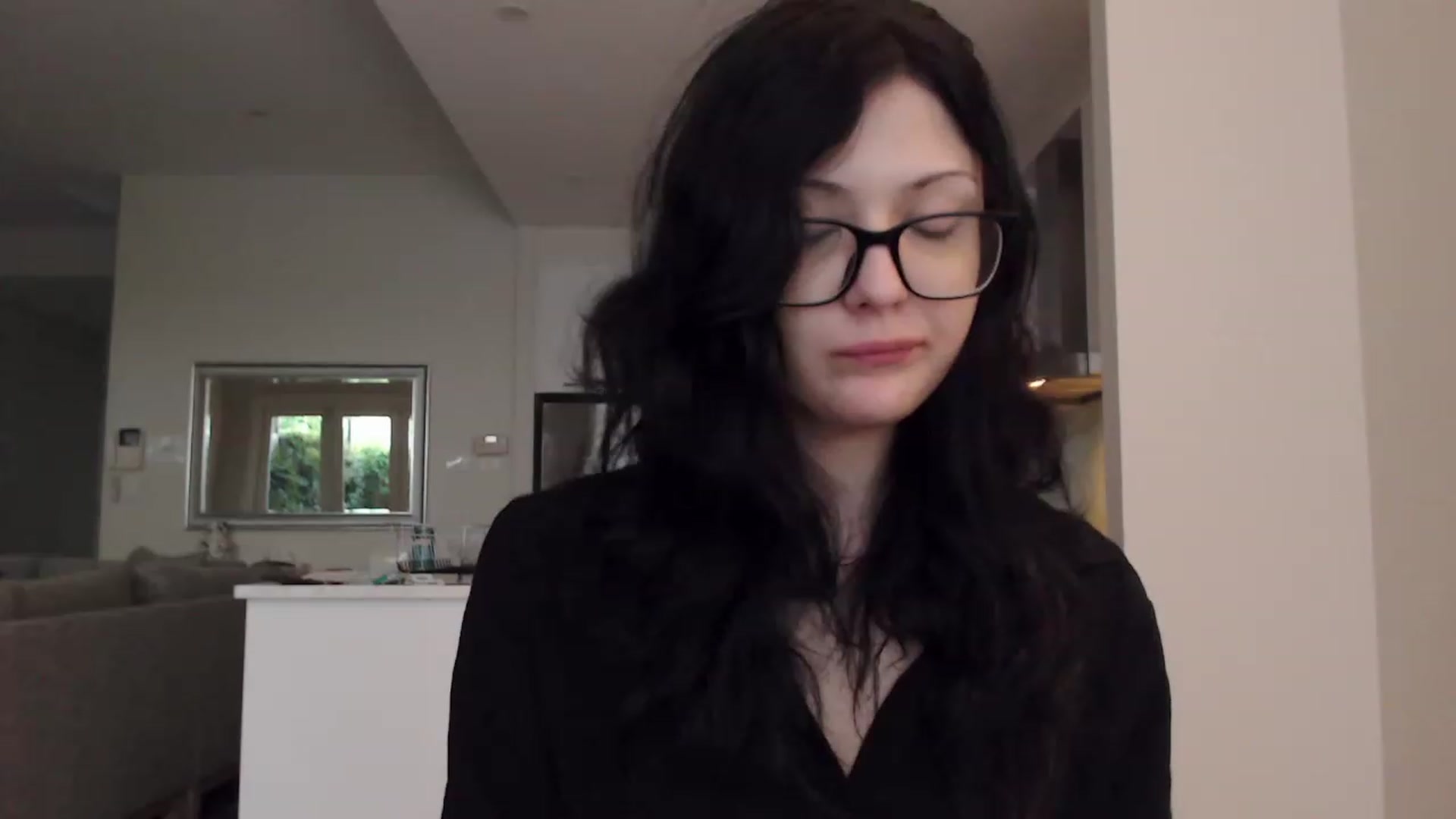 Gallery image thumbnail from RoomToAvoid's myfreecams stream on, 02/14/2024, 09:03 image 17 of 20