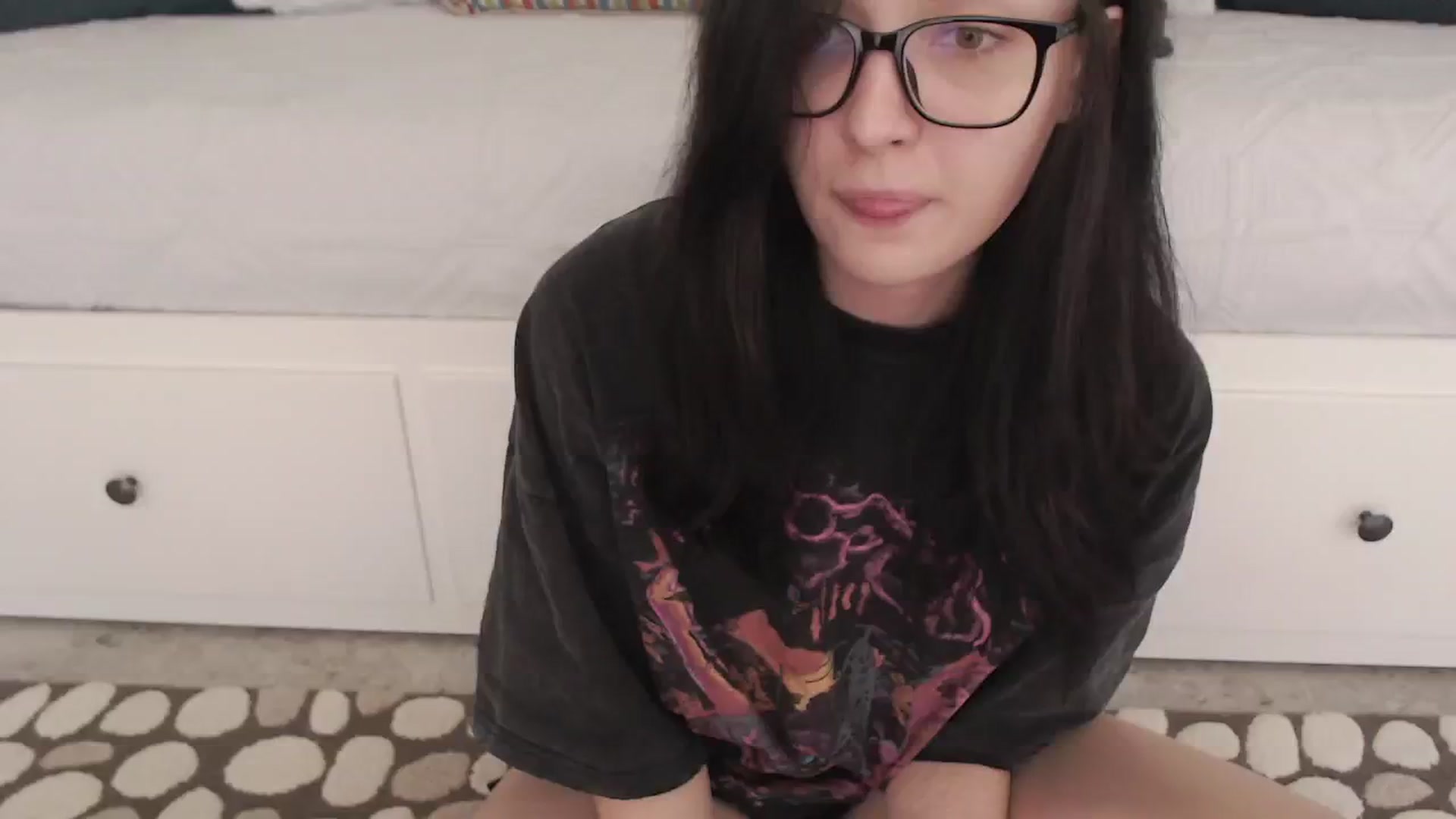 Gallery image thumbnail from RoomToAvoid's myfreecams stream on, 02/17/2024, 05:25 image 15 of 20