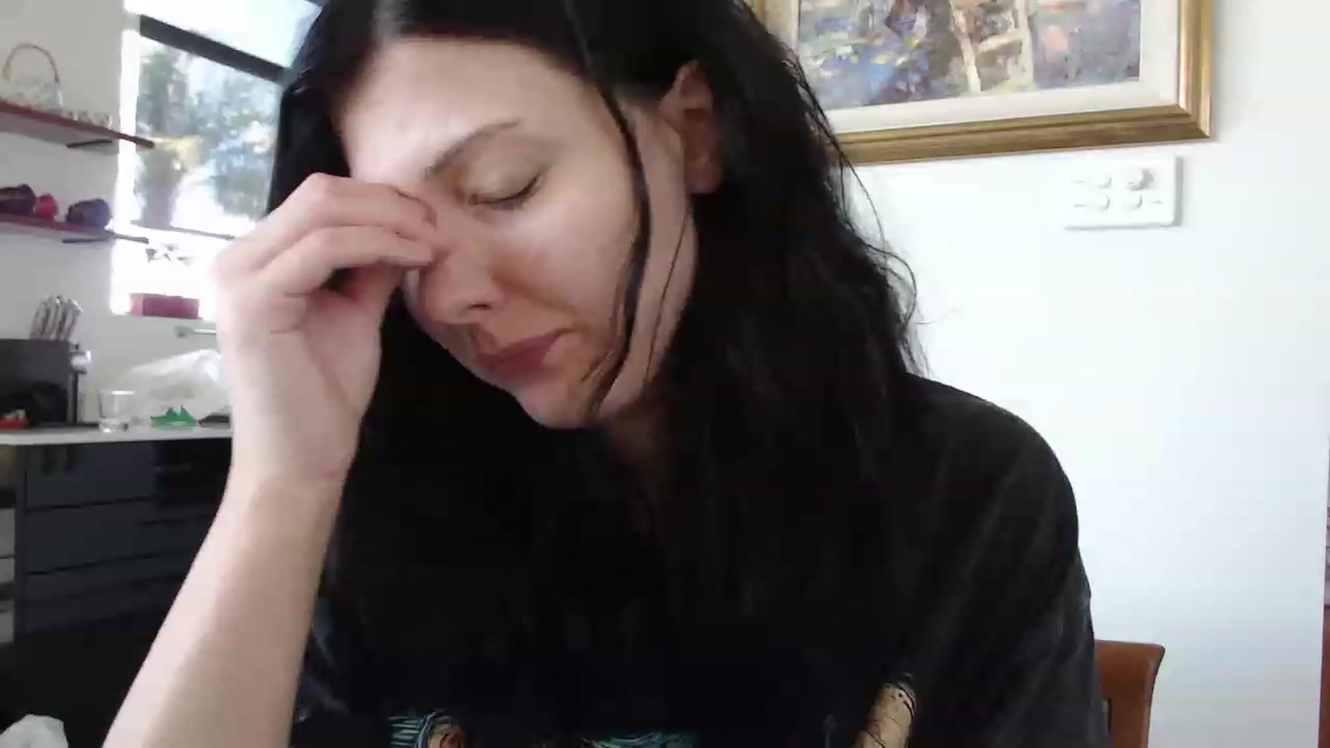 Gallery image thumbnail from RoomToAvoid's myfreecams stream on, 02/18/2024, 08:25 image 5 of 20