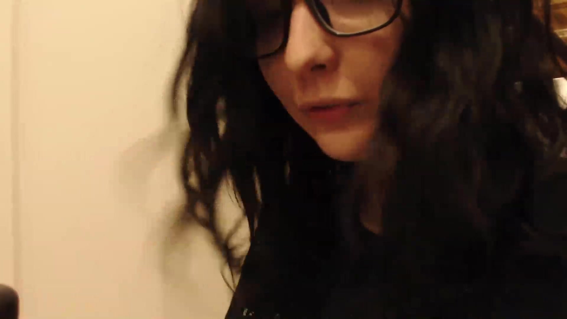 Gallery image thumbnail from RoomToAvoid's myfreecams stream on, 02/20/2024, 09:50 image 19 of 20
