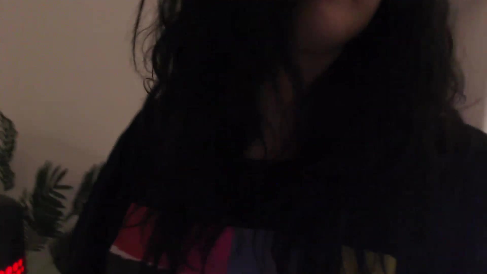 Gallery image thumbnail from RoomToAvoid's myfreecams stream on, 02/21/2024, 06:47 image 14 of 20