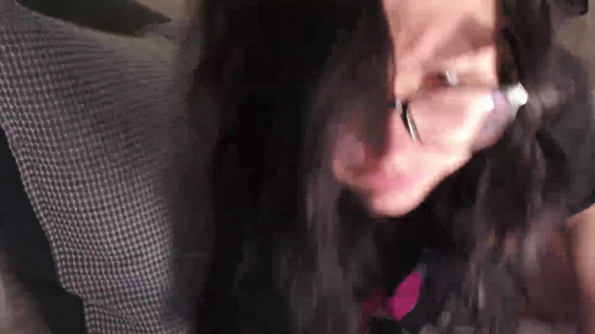 Gallery image thumbnail from RoomToAvoid's myfreecams stream on, 02/21/2024, 06:47 image 10 of 20