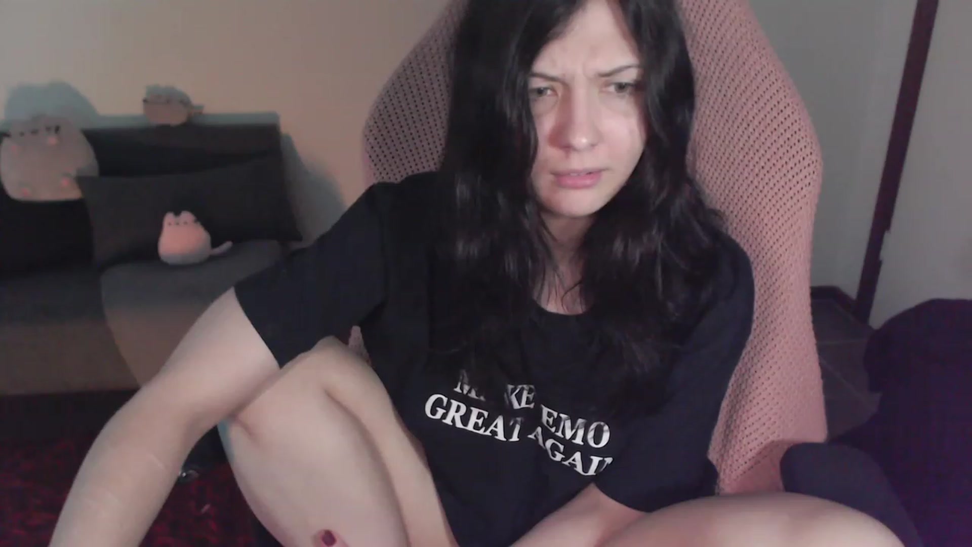 Gallery image thumbnail from RoomToAvoid's myfreecams stream on, 03/04/2024, 04:43 image 9 of 20