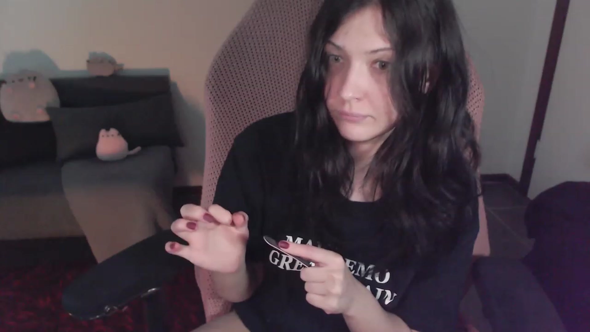 Gallery image thumbnail from RoomToAvoid's myfreecams stream on, 03/04/2024, 04:43 image 10 of 20